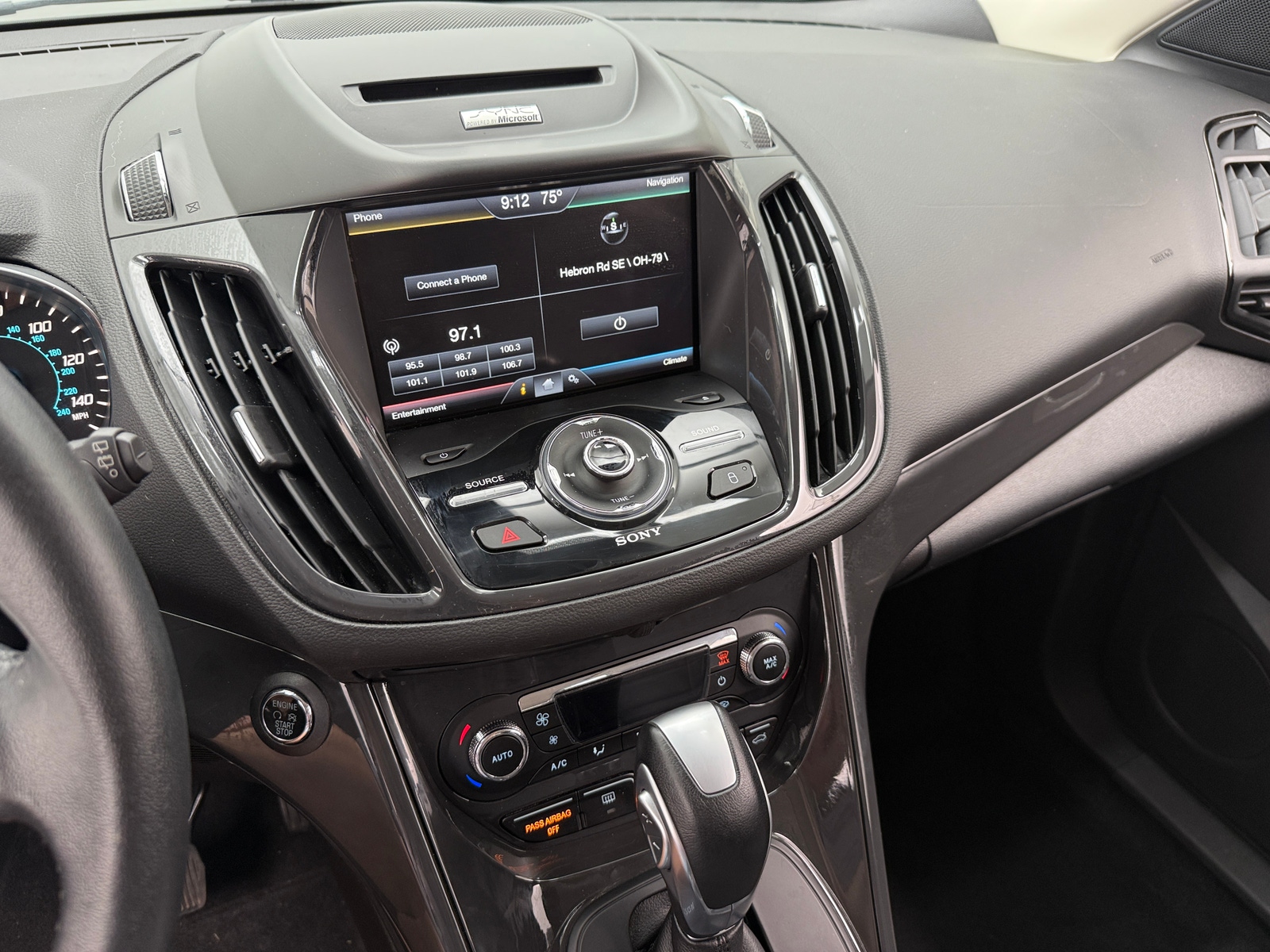 Thumbnail: 2015 Ford Escape - 3
