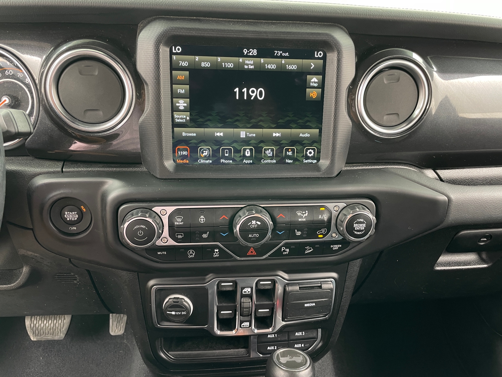 Thumbnail: 2020 Jeep Wrangler - 3