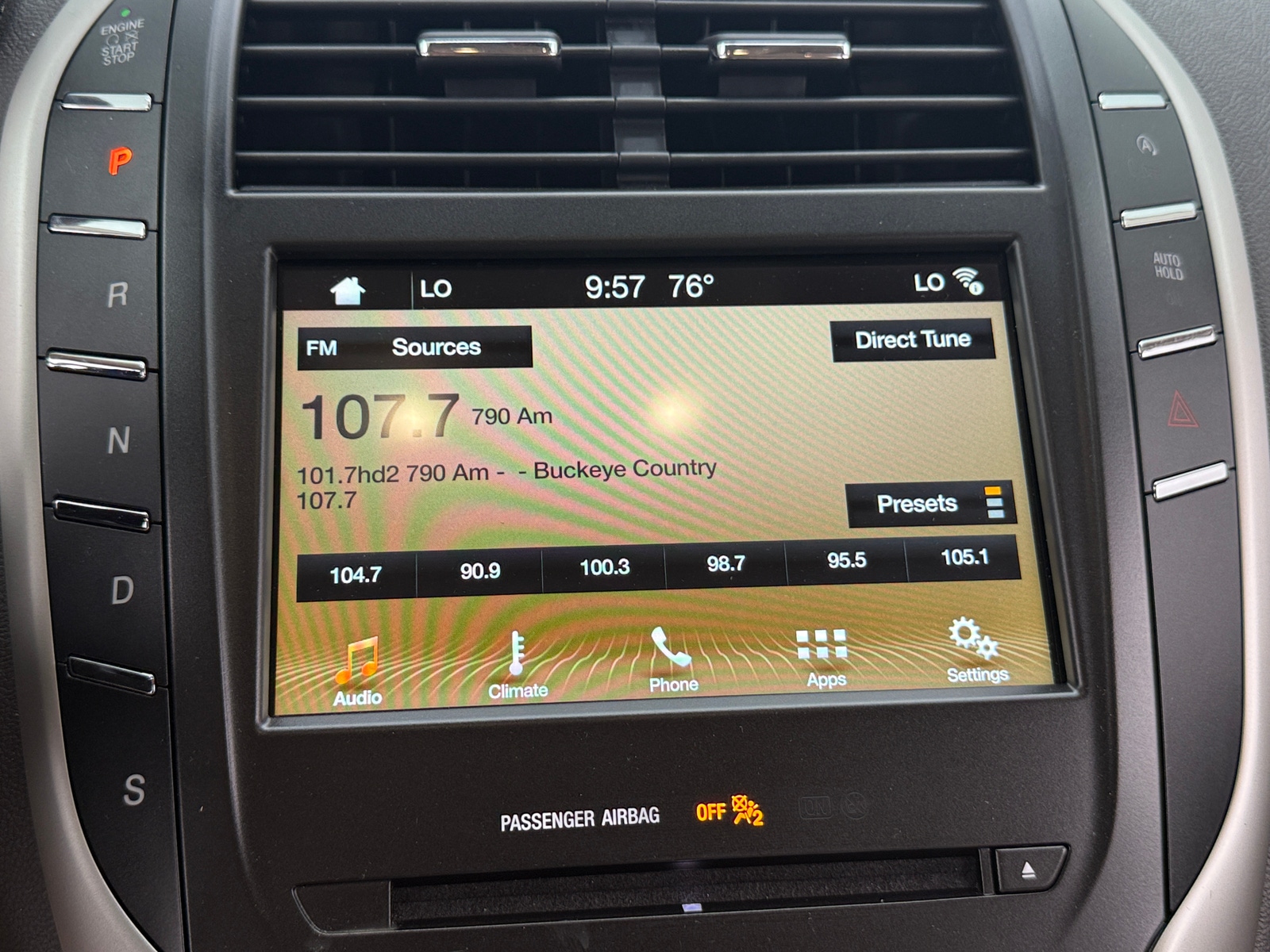Thumbnail: 2017 Lincoln MKC - 3