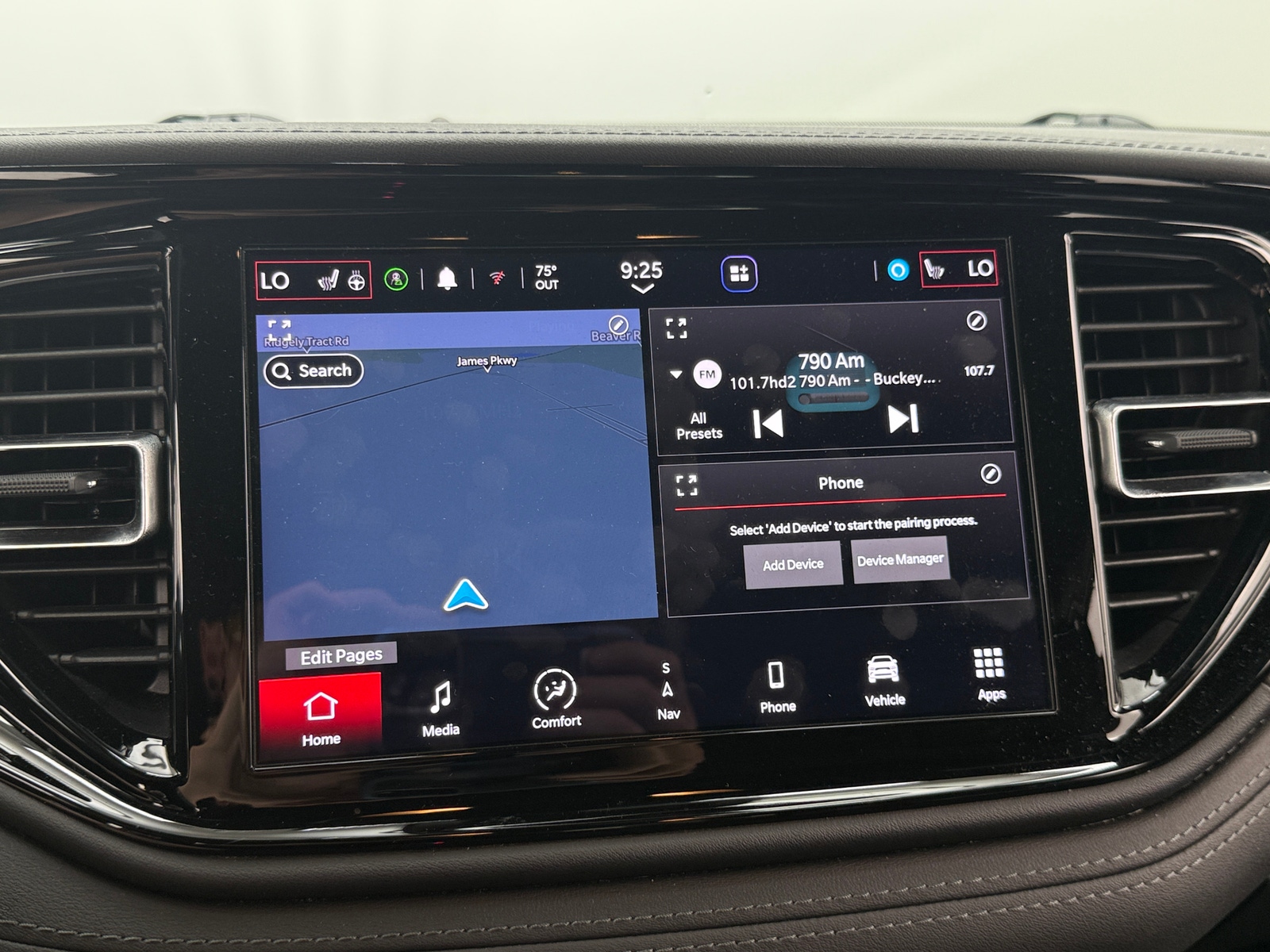 Thumbnail: 2021 Dodge Durango - 3