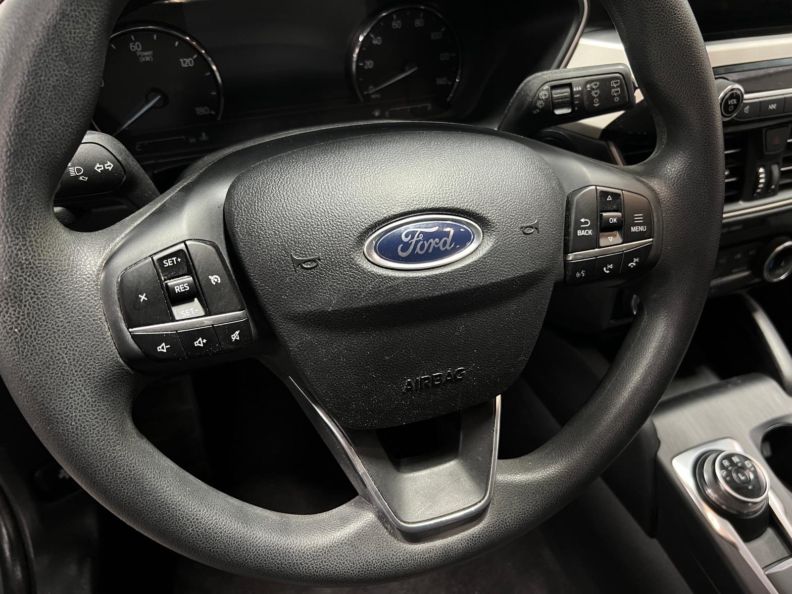 Thumbnail: 2022 Ford Escape - 5