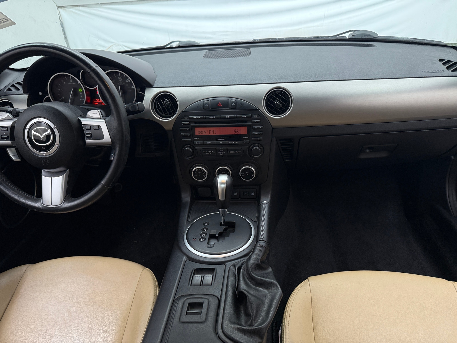 Thumbnail: 2010 Mazda MX-5 Miata - 2