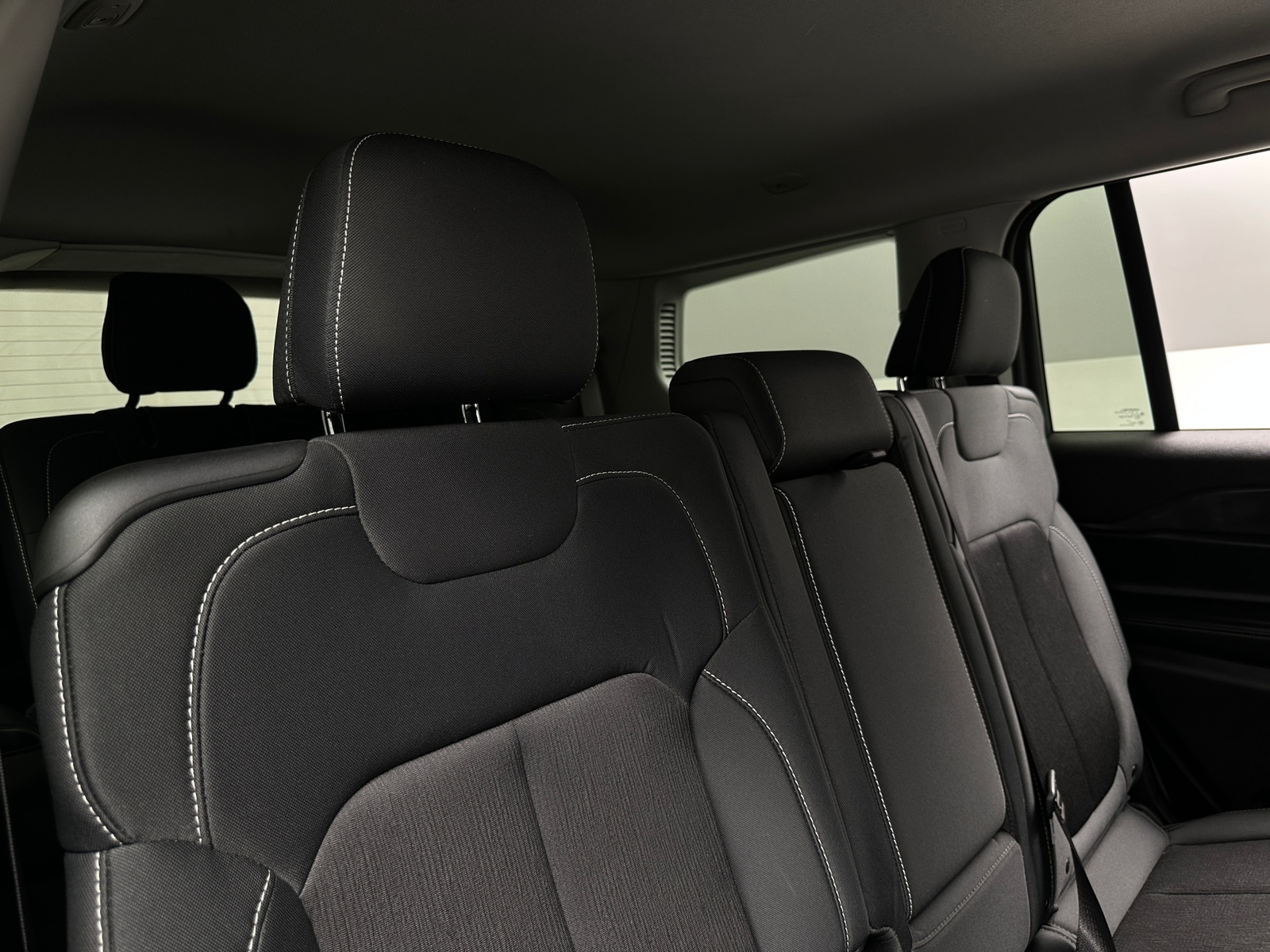 Thumbnail: 2021 Jeep Grand Cherokee L - 6