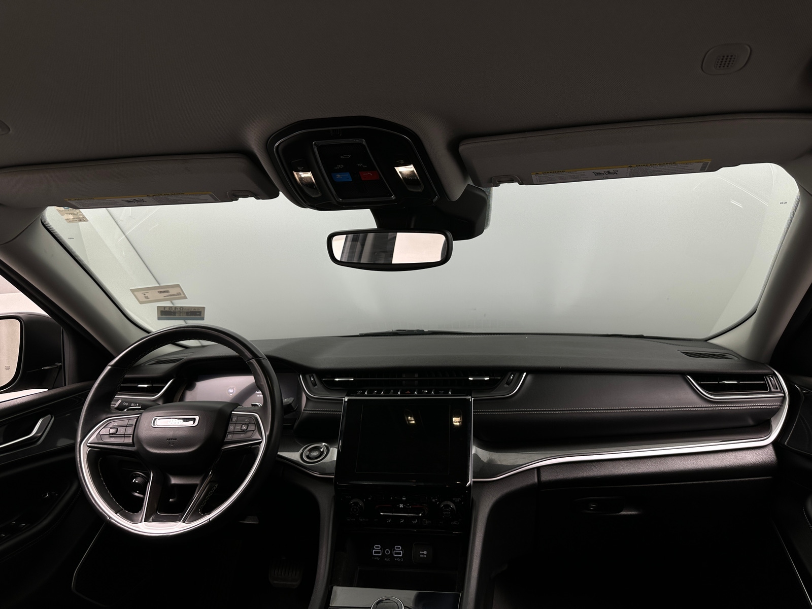 Thumbnail: 2021 Jeep Grand Cherokee L - 3