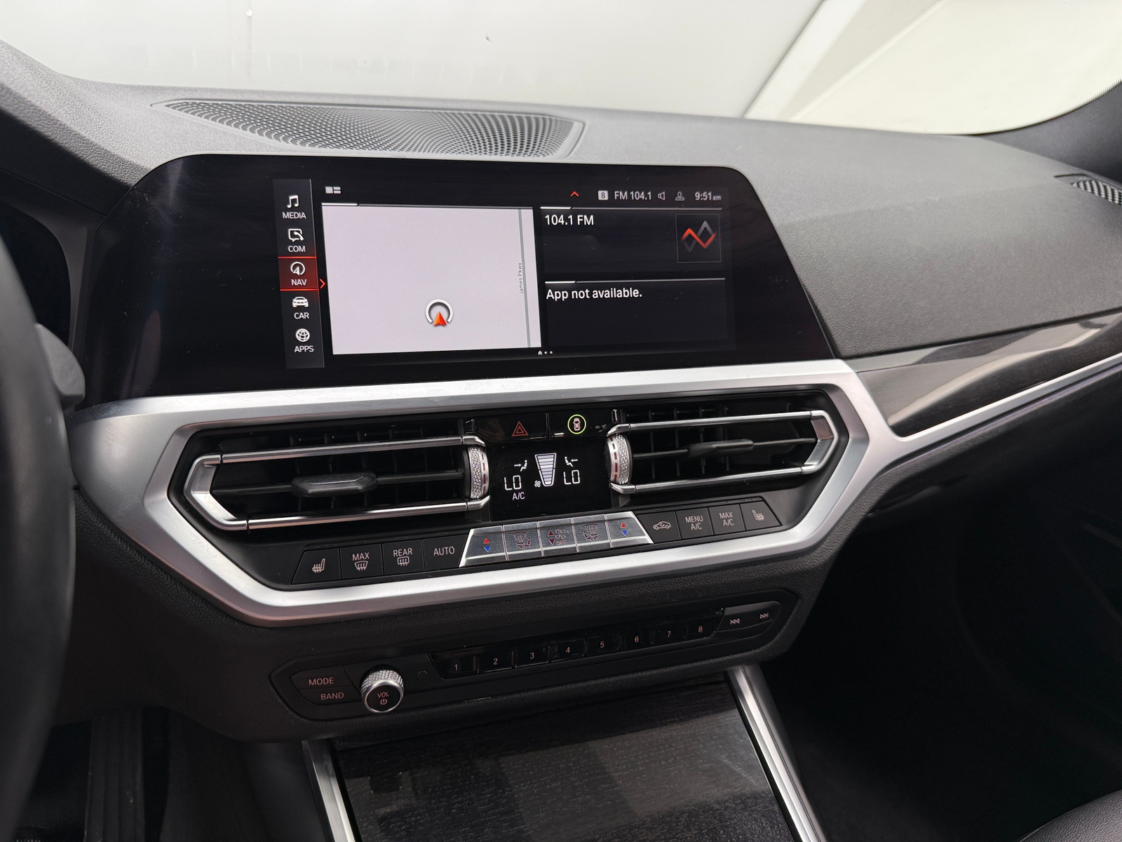Thumbnail: 2019 BMW 3 Series - 3