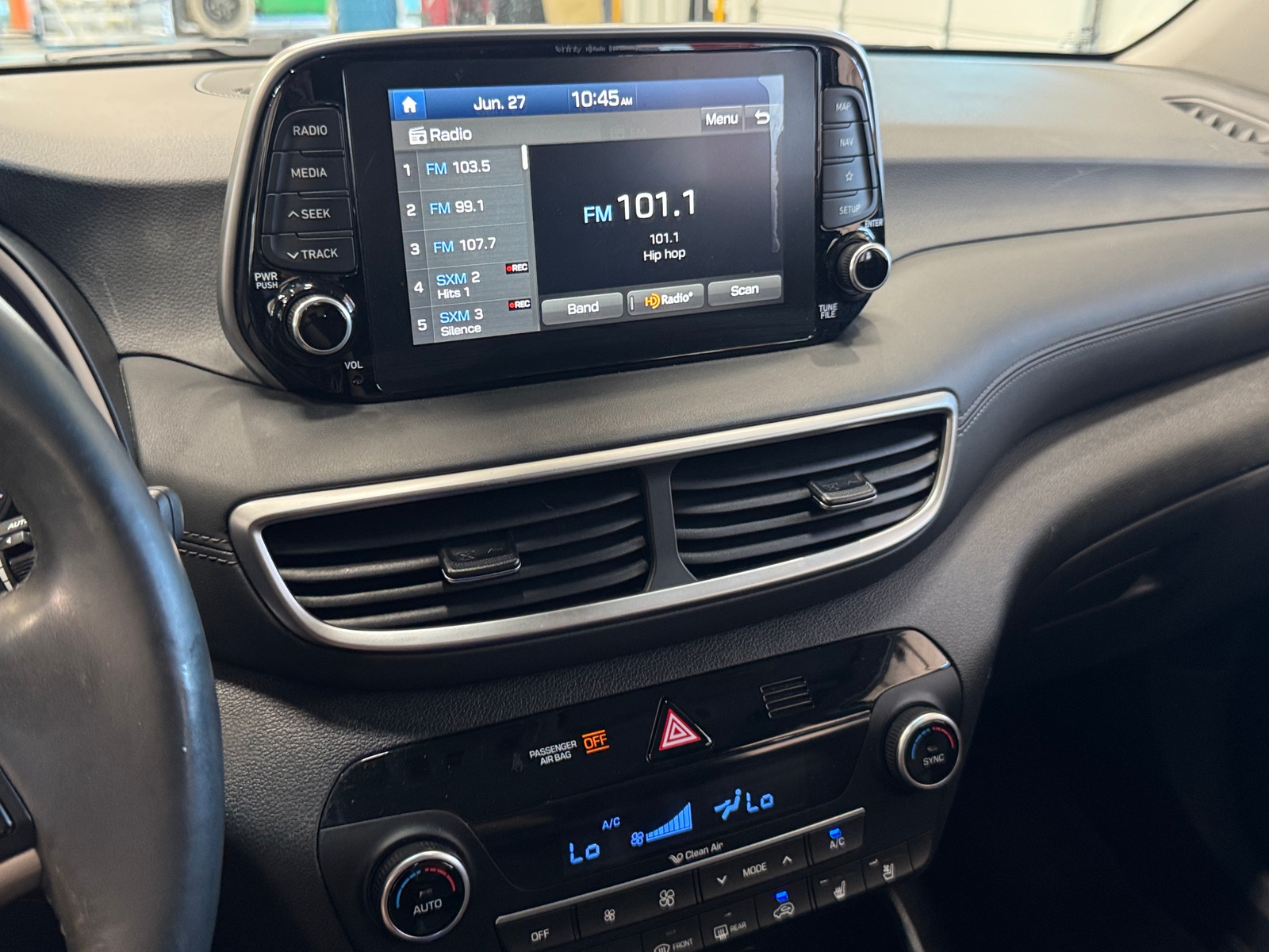 Thumbnail: 2019 Hyundai Tucson - 3