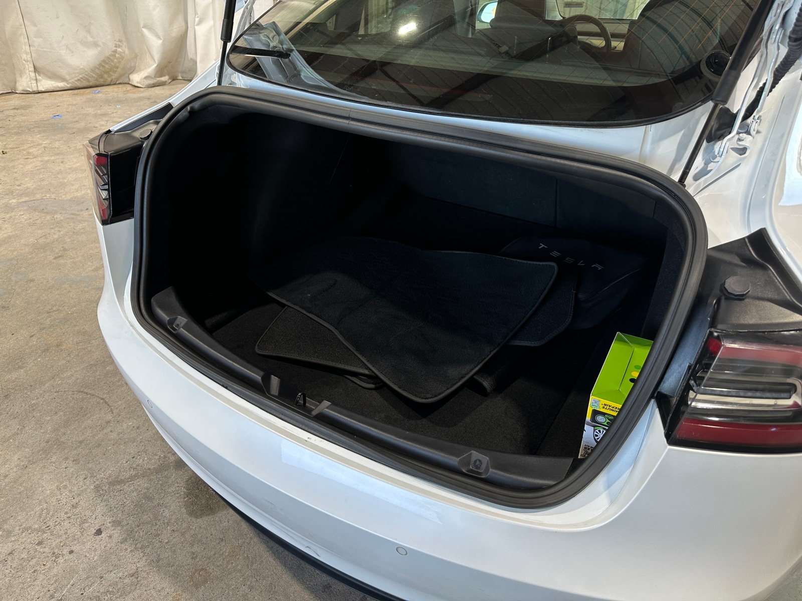 Thumbnail: 2019 Tesla Model 3 - 6