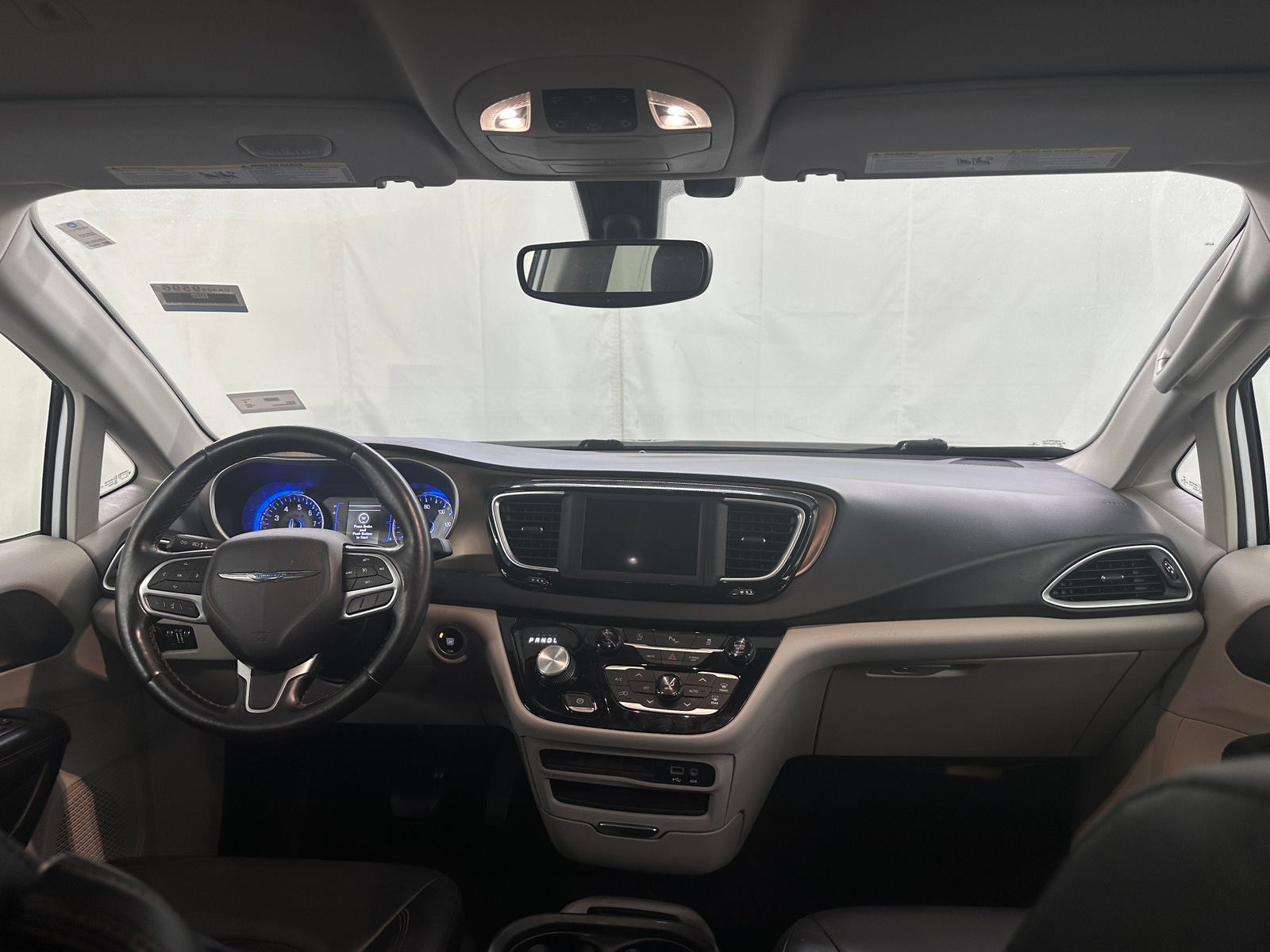 Thumbnail: 2019 Chrysler Pacifica - 2