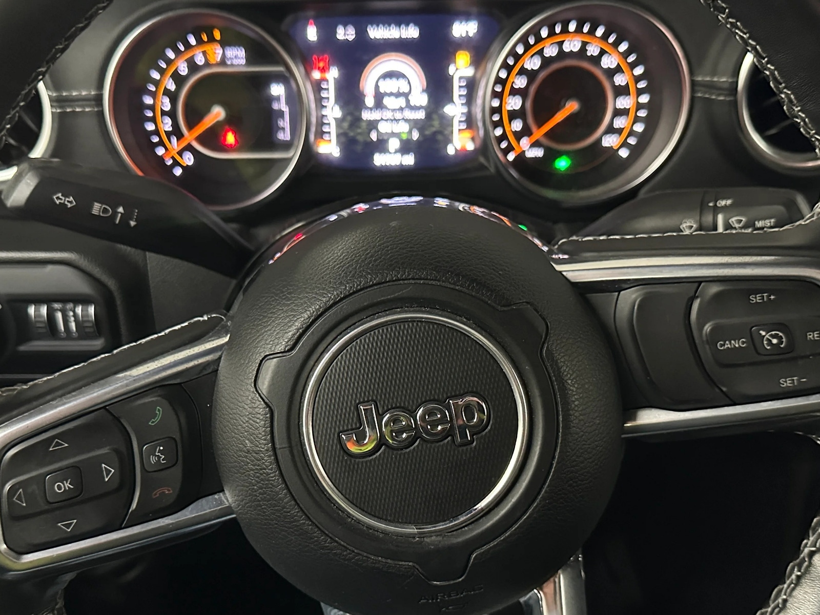 Thumbnail: 2022 Jeep Gladiator - 5