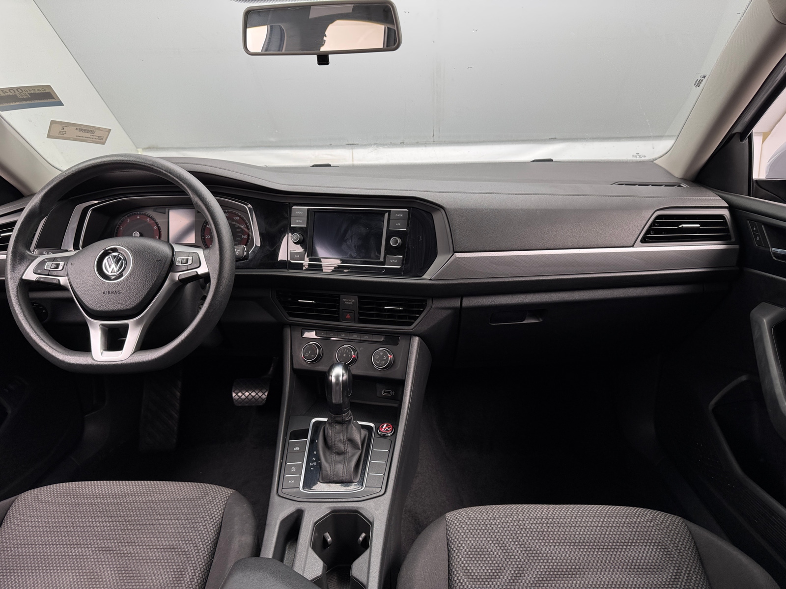 Thumbnail: 2019 Volkswagen Jetta - 3