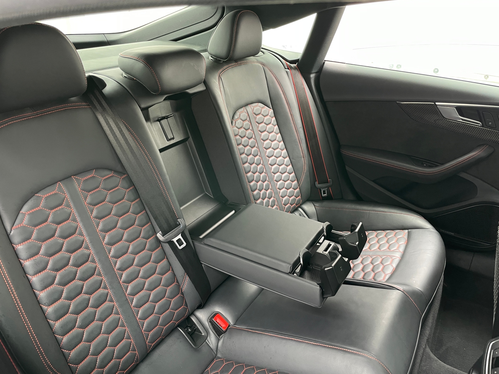 Thumbnail: 2019 Audi RS 5 - 5
