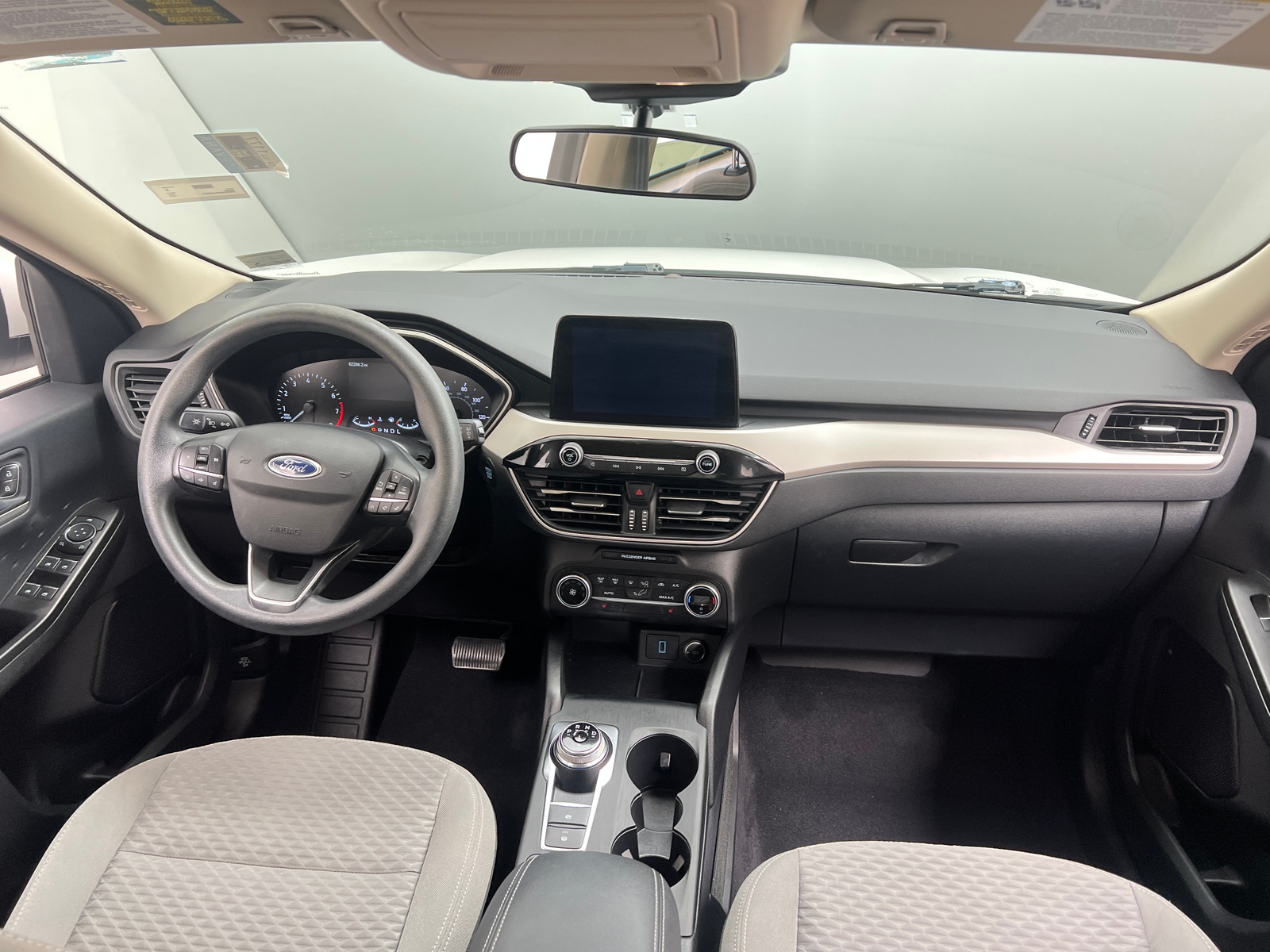 Thumbnail: 2020 Ford Escape - 3