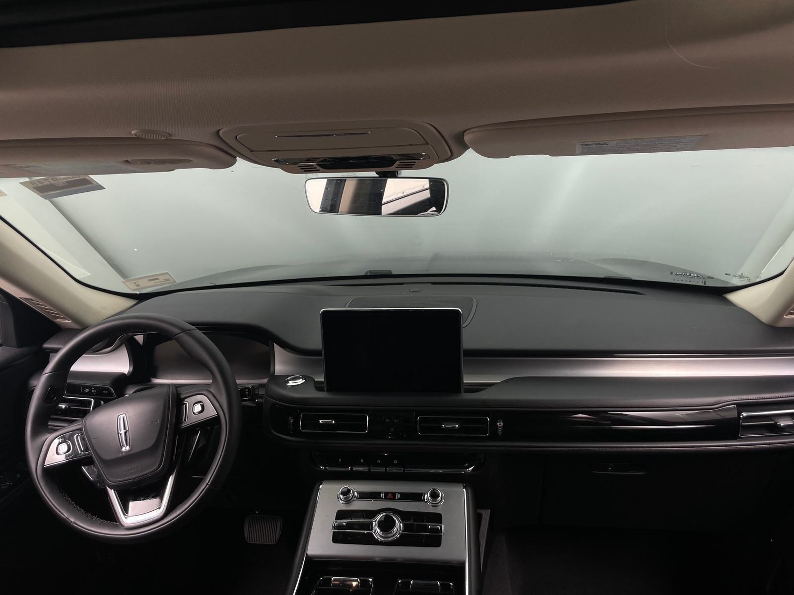 Thumbnail: 2022 Lincoln Aviator - 2
