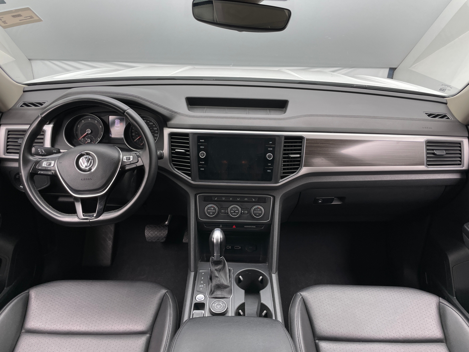 Thumbnail: 2019 Volkswagen Atlas - 2