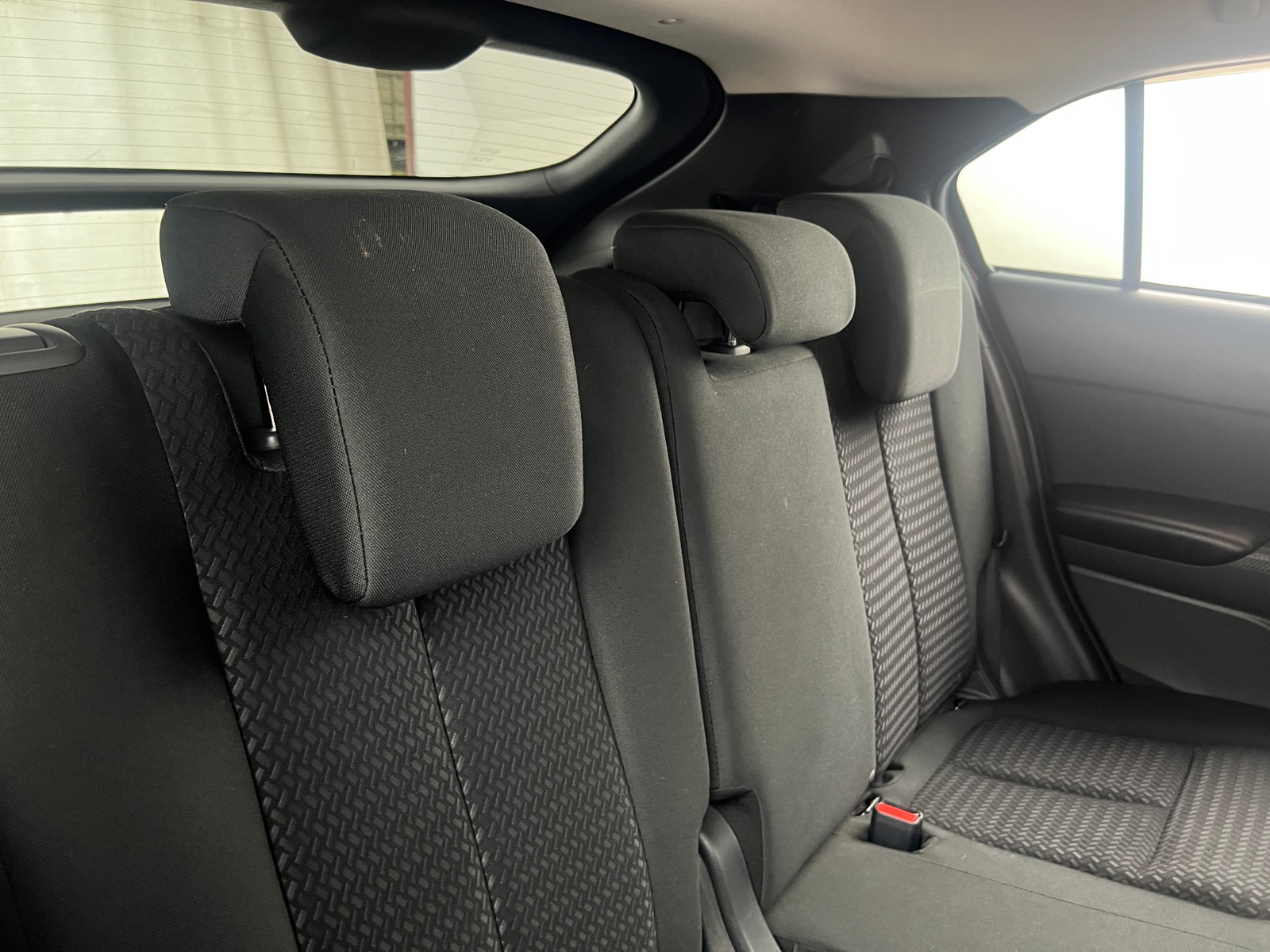 Thumbnail: 2018 Mitsubishi Eclipse Cross - 6