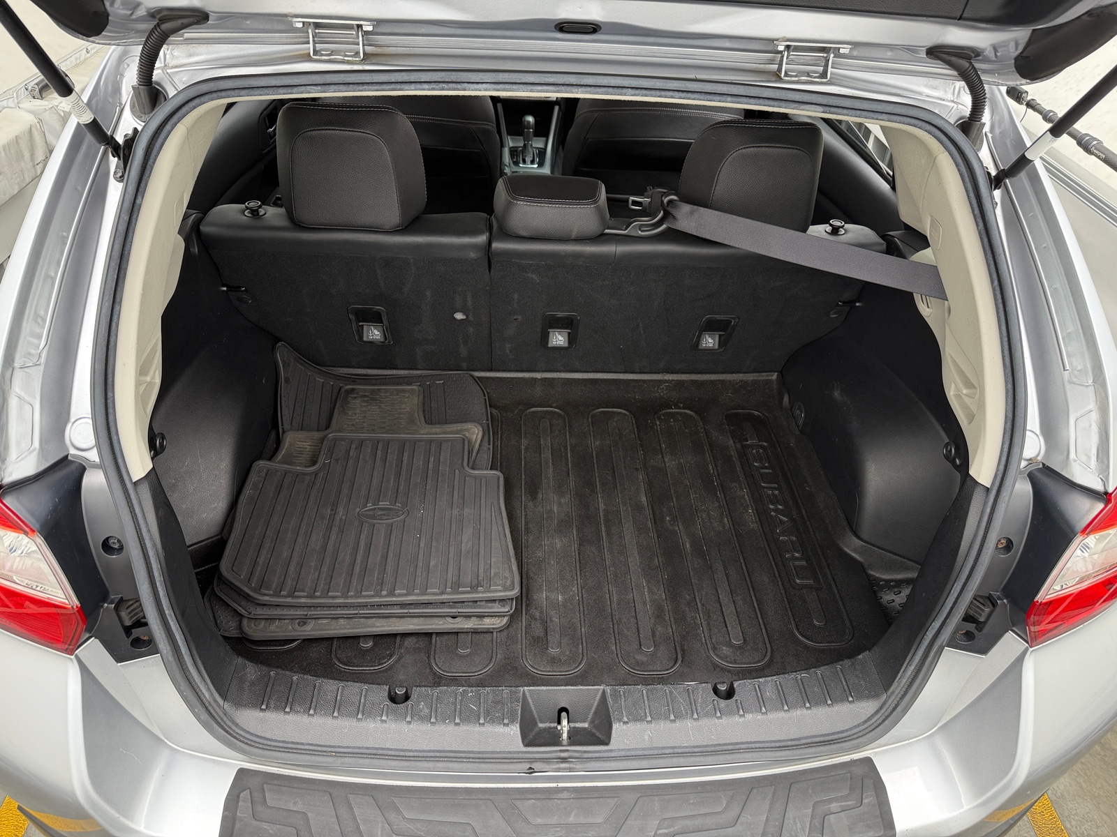 Thumbnail: 2015 Subaru XV Crosstrek - 6