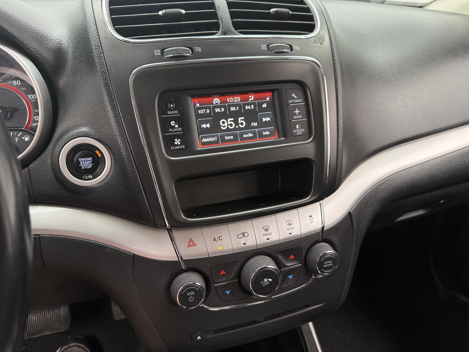Thumbnail: 2019 Dodge Journey - 4