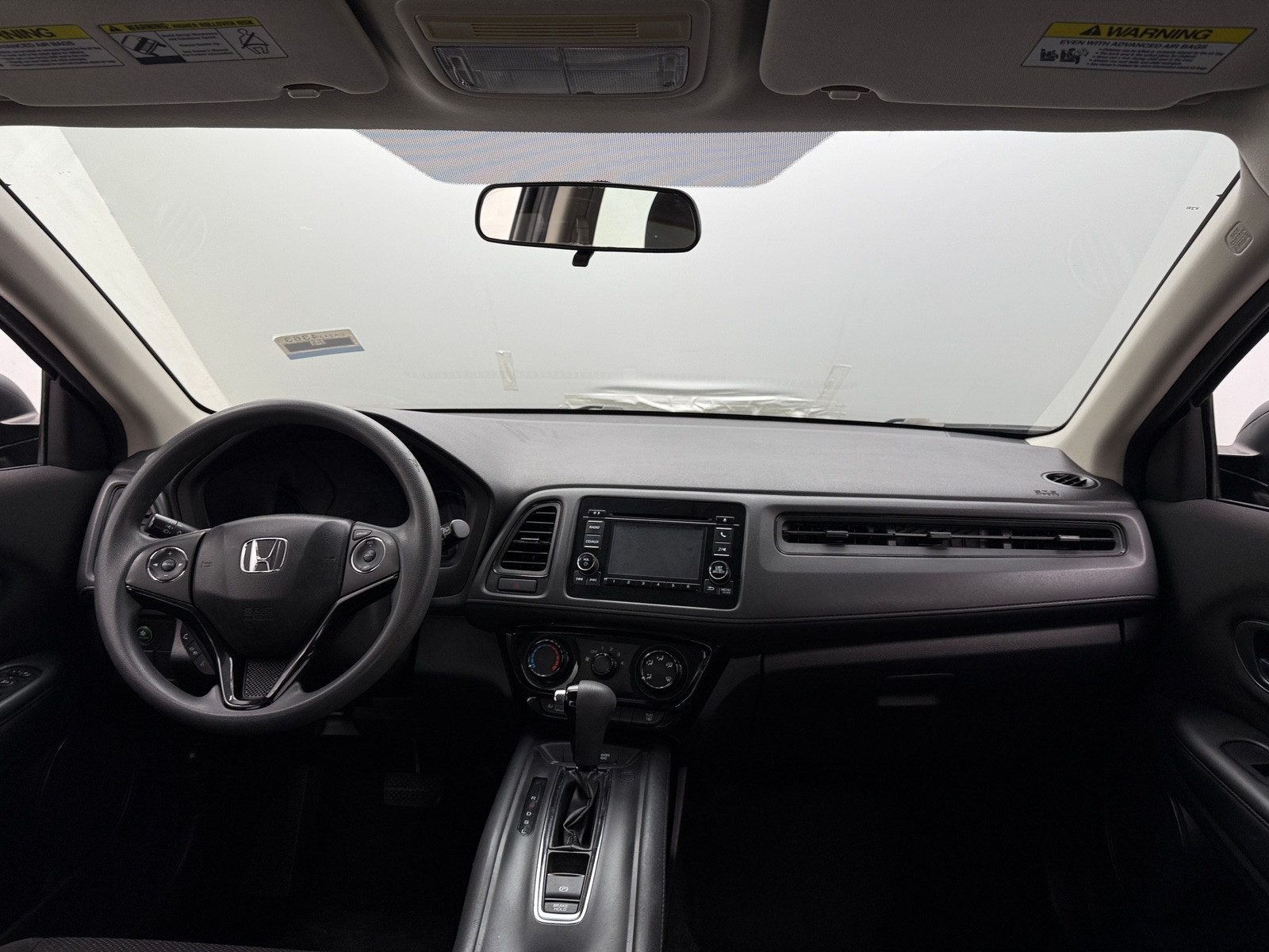 Thumbnail: 2016 Honda HR-V - 3