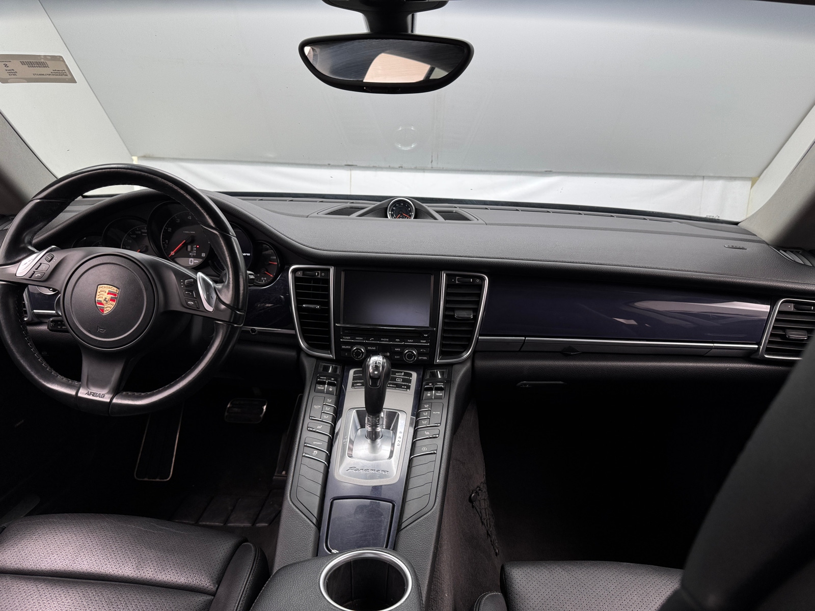 Thumbnail: 2015 Porsche Panamera - 2