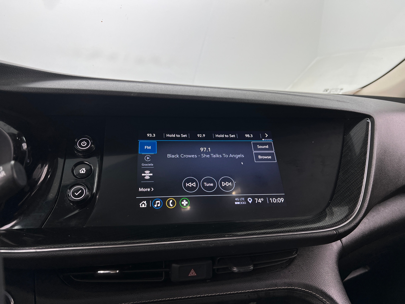 Thumbnail: 2021 Buick Envision - 4
