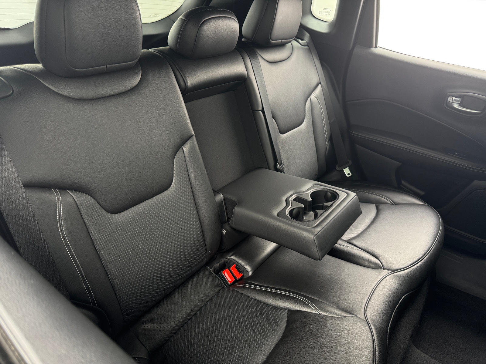 Thumbnail: 2021 Jeep Compass - 6