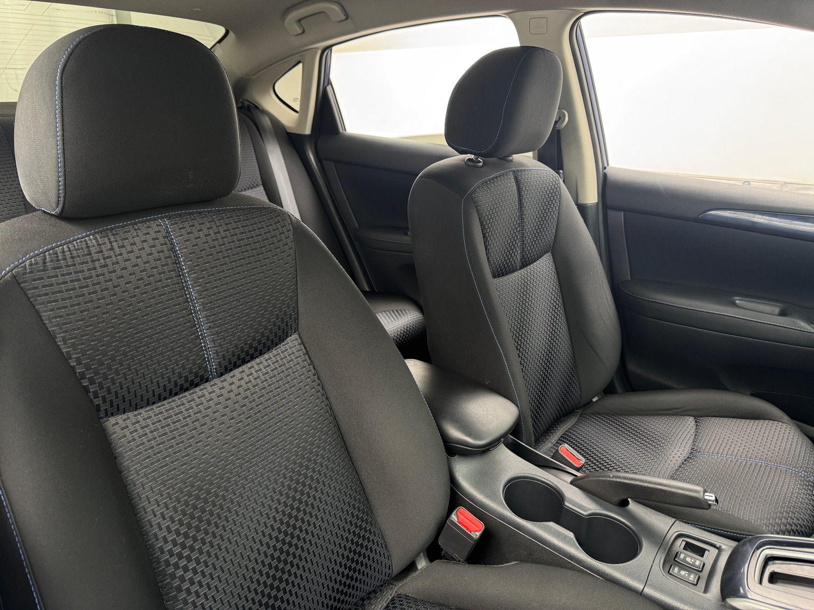 Thumbnail: 2018 Nissan Sentra - 2