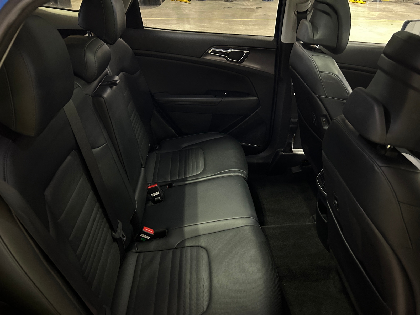 Thumbnail: 2023 Kia Sportage - 5