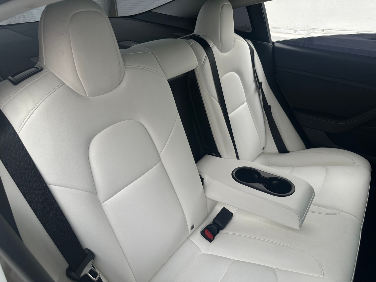 Thumbnail: 2022 Tesla Model 3 - 5