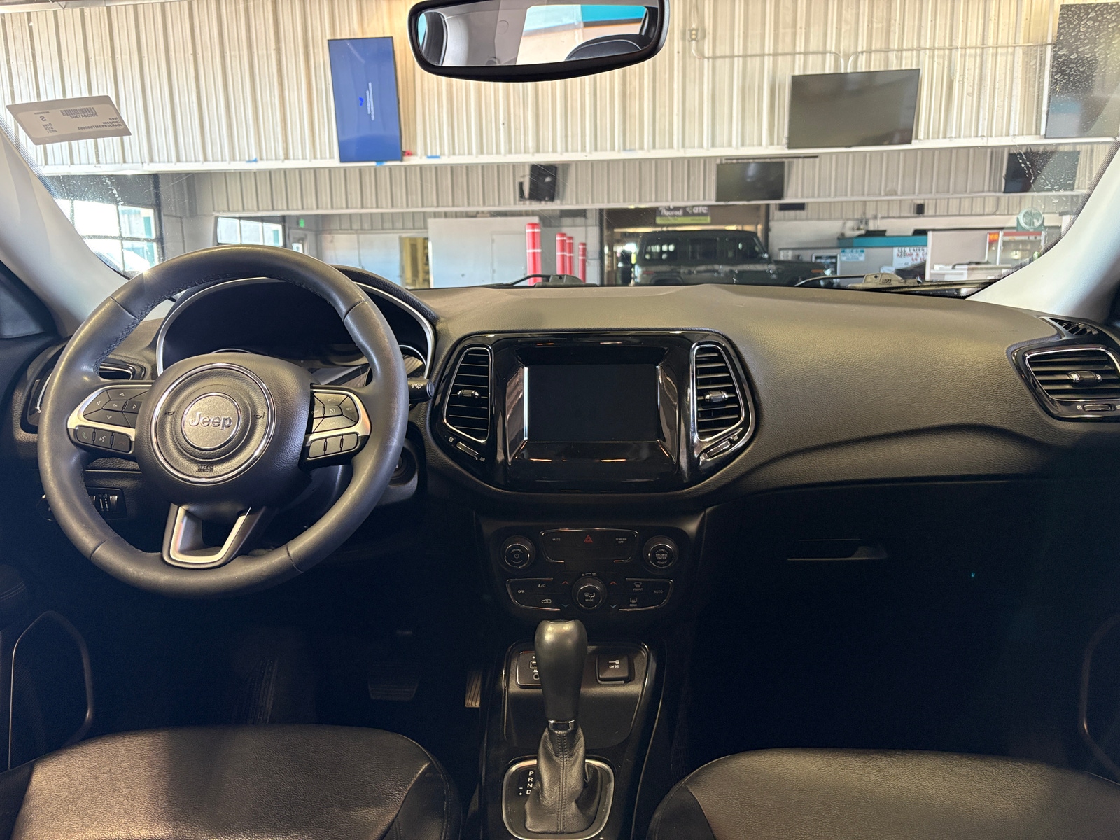Thumbnail: 2021 Jeep Compass - 3