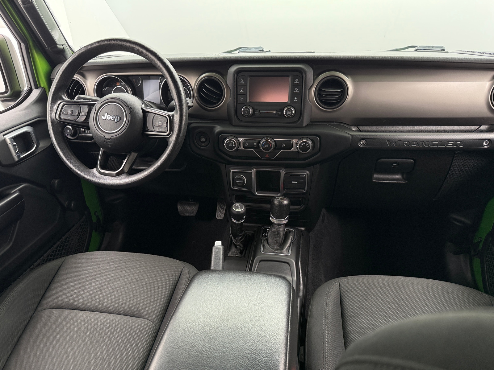 Thumbnail: 2018 Jeep Wrangler - 3