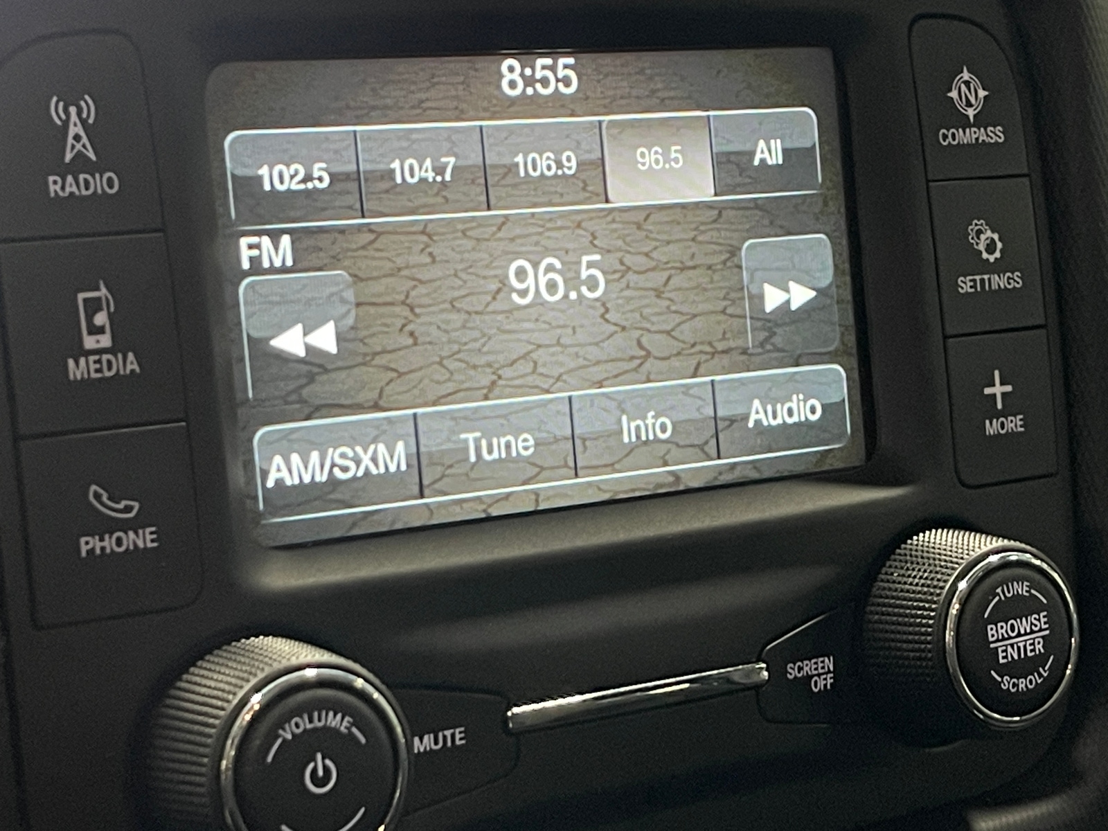 Thumbnail: 2019 Jeep Wrangler - 4
