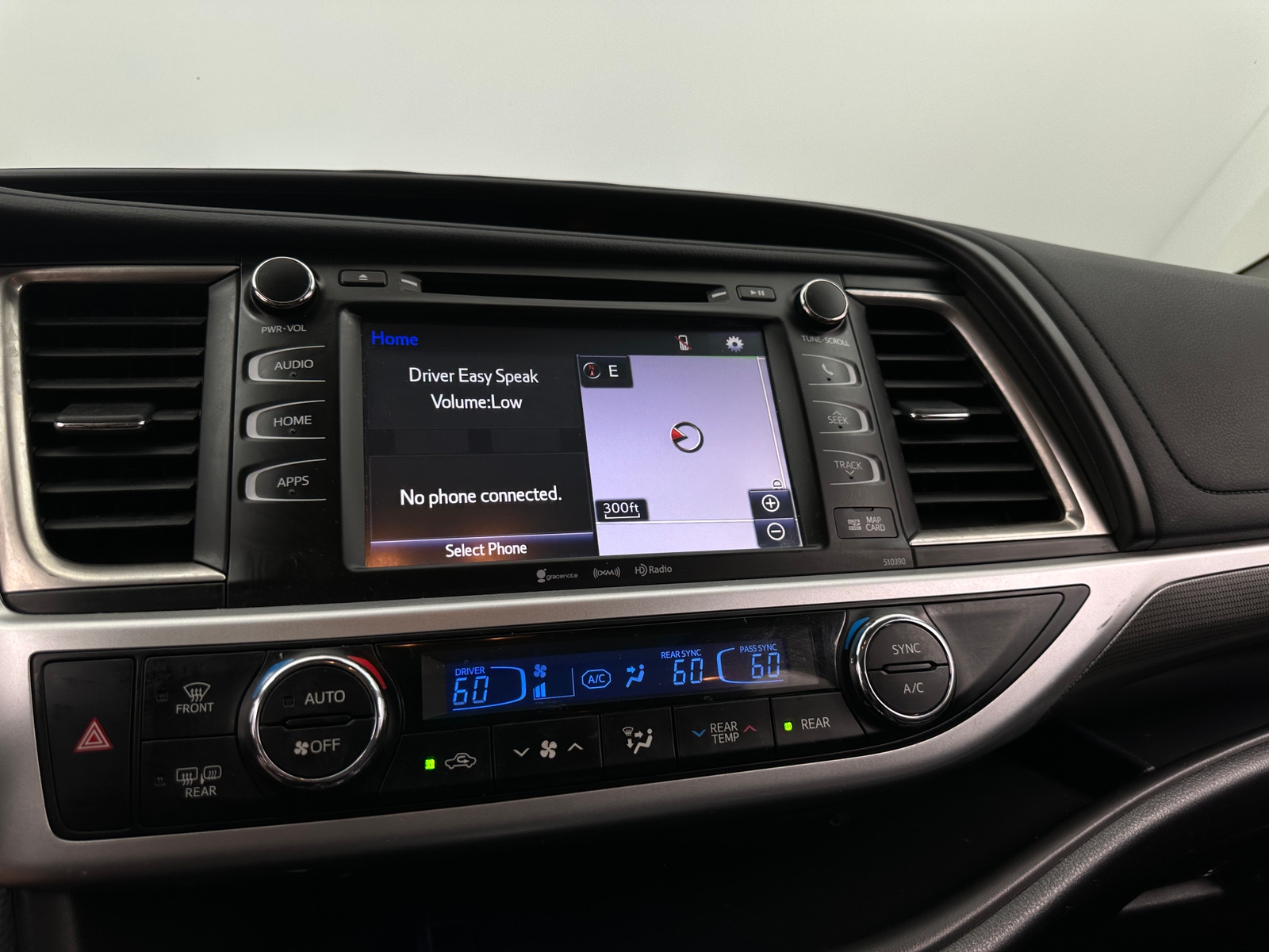 Thumbnail: 2019 Toyota Highlander - 3