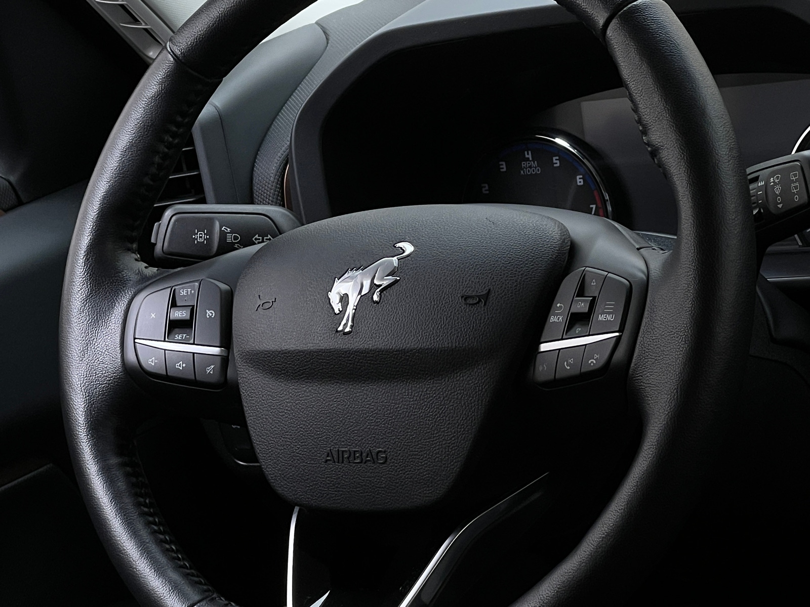 Thumbnail: 2022 Ford Bronco Sport - 4