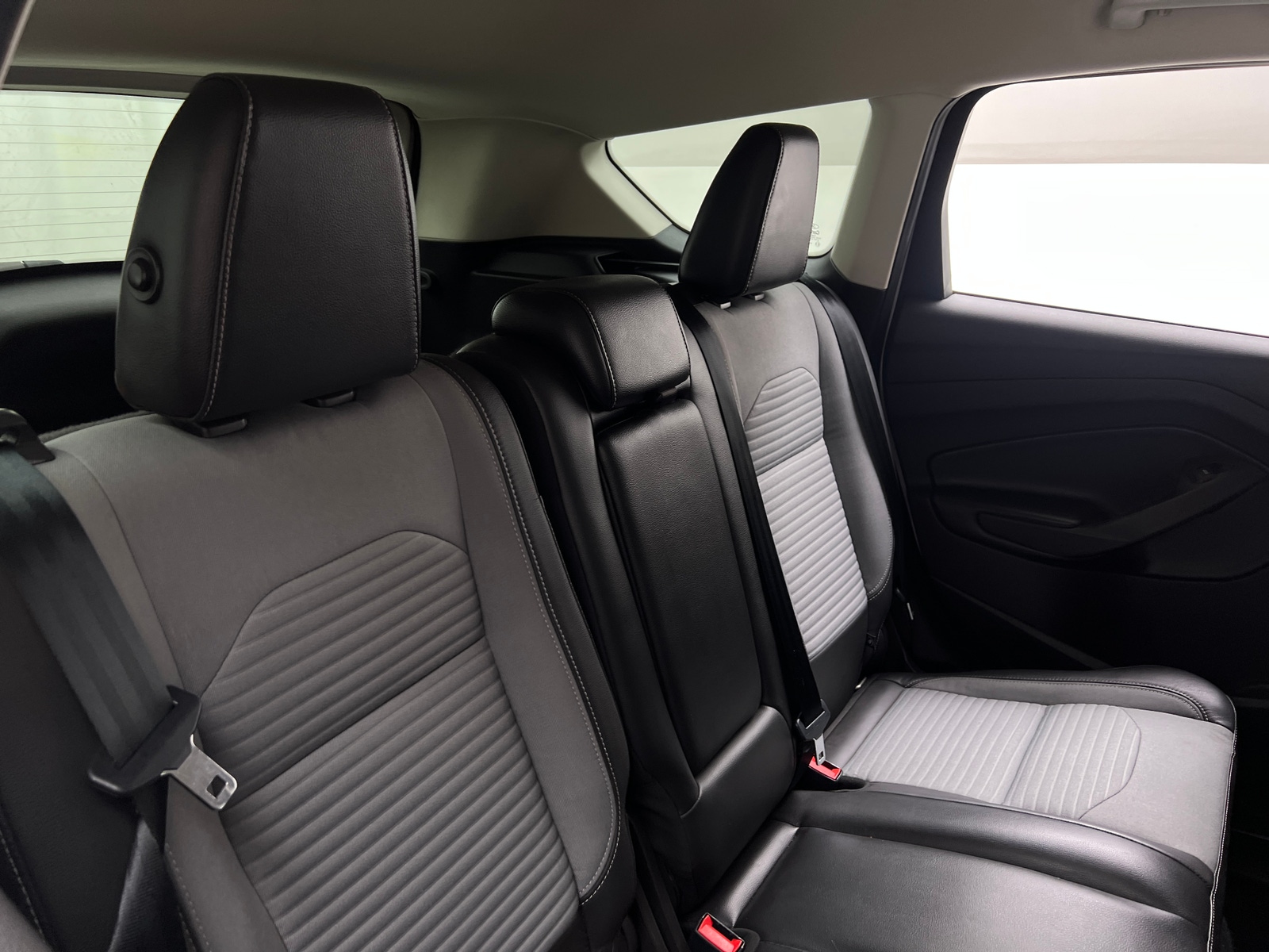 Thumbnail: 2017 Ford Escape - 6