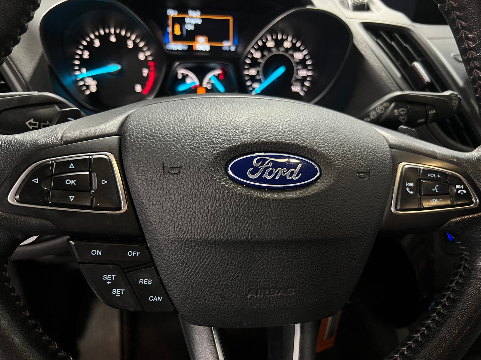Thumbnail: 2017 Ford Escape - 5