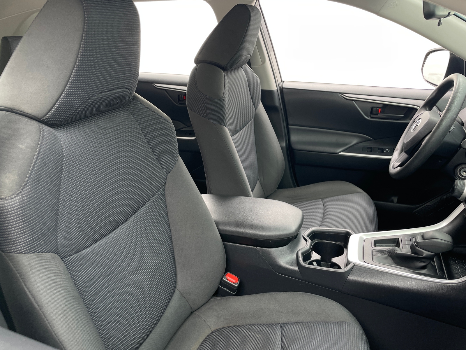 Thumbnail: 2019 Toyota RAV4 - 2