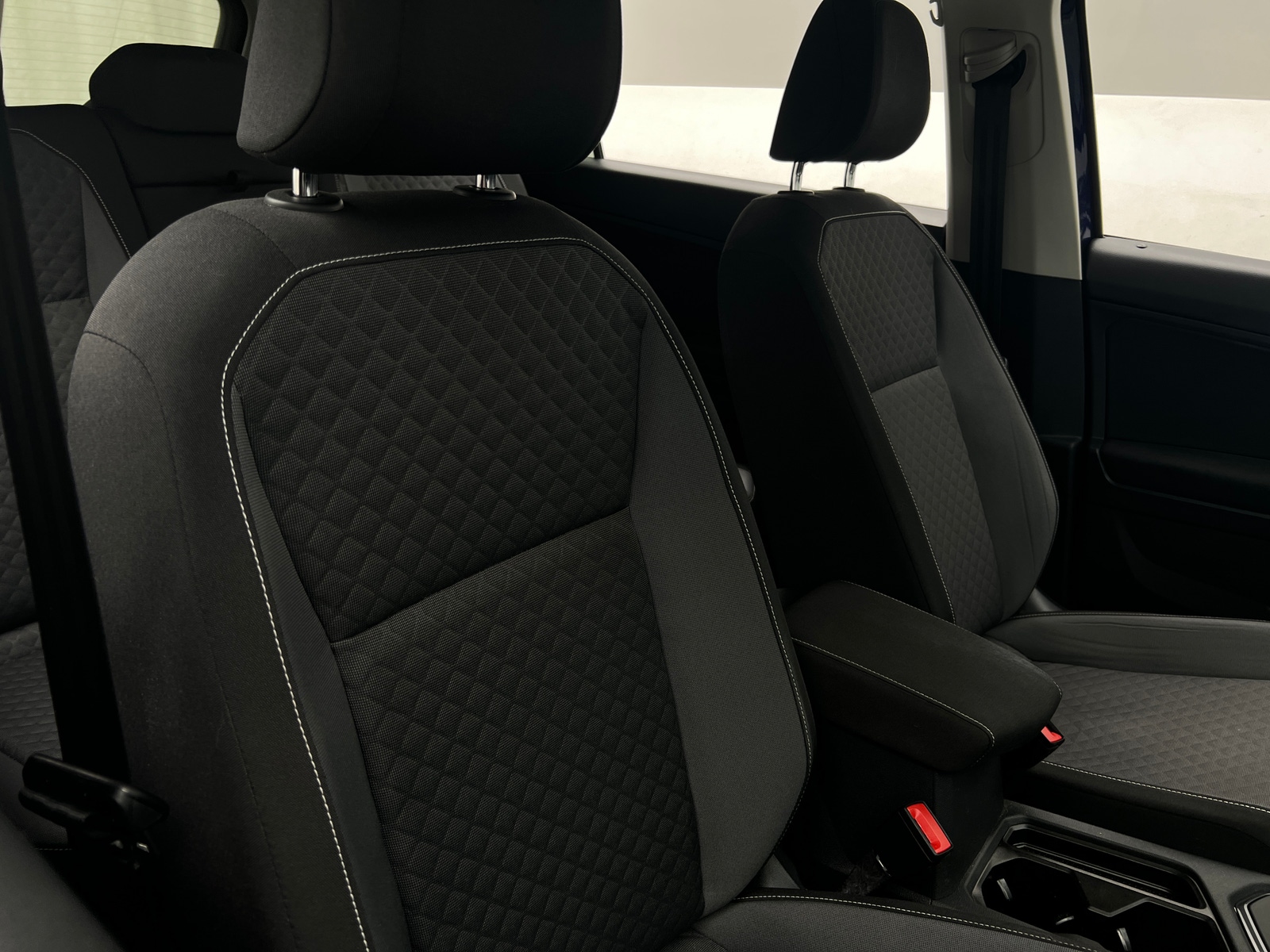 Thumbnail: 2021 Volkswagen Tiguan - 2