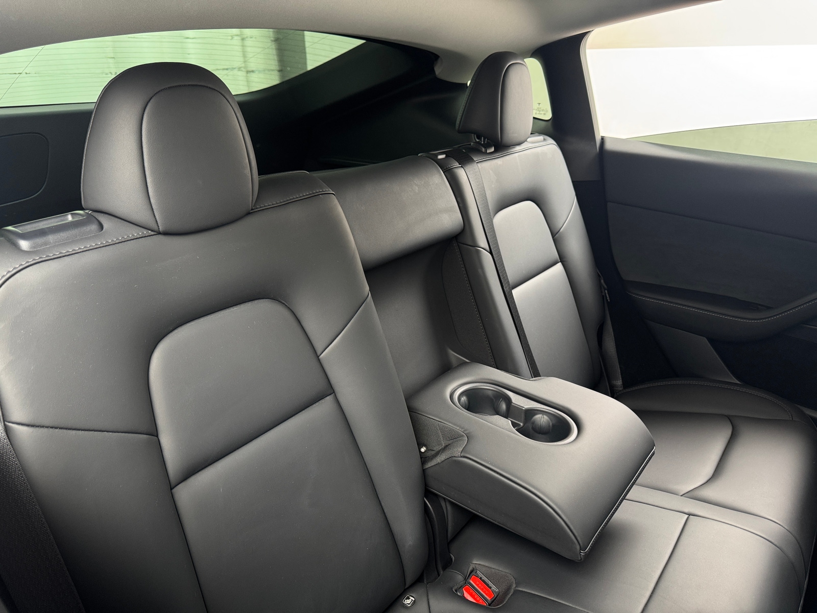 Thumbnail: 2023 Tesla Model Y - 4