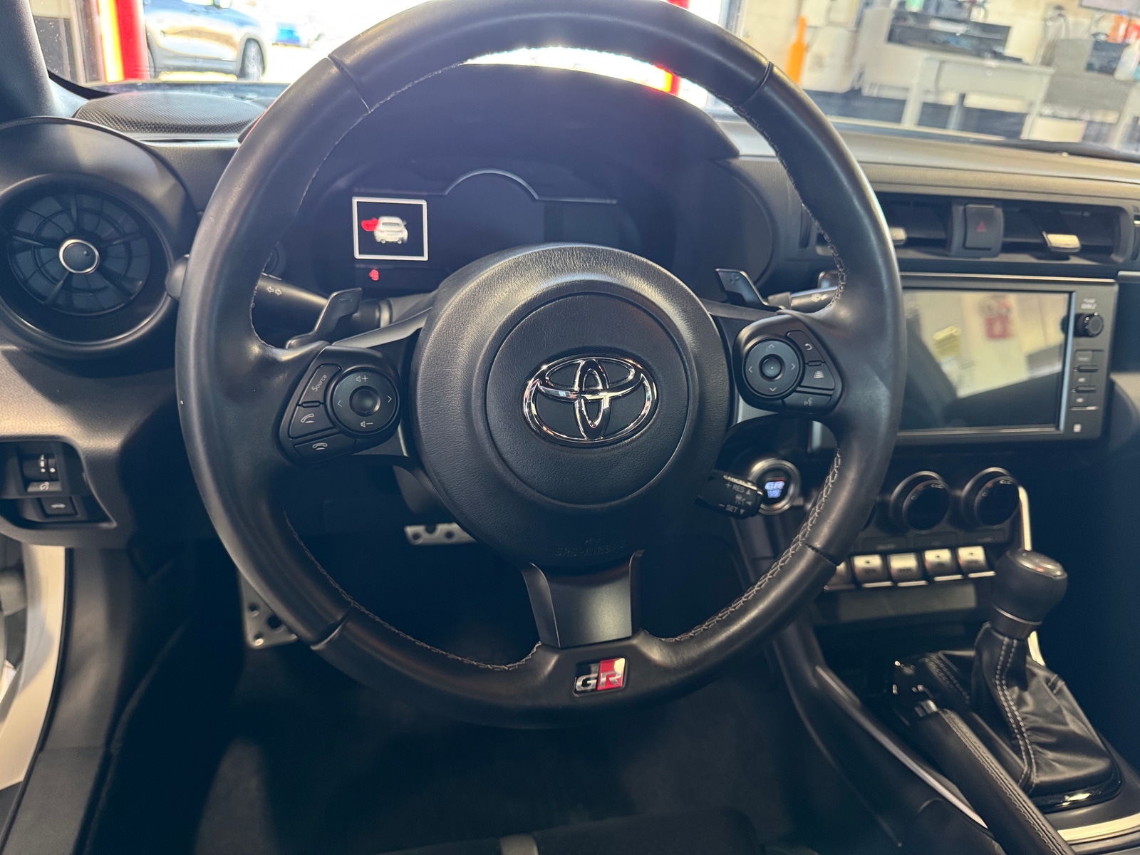Thumbnail: 2023 Toyota GR86 - 3