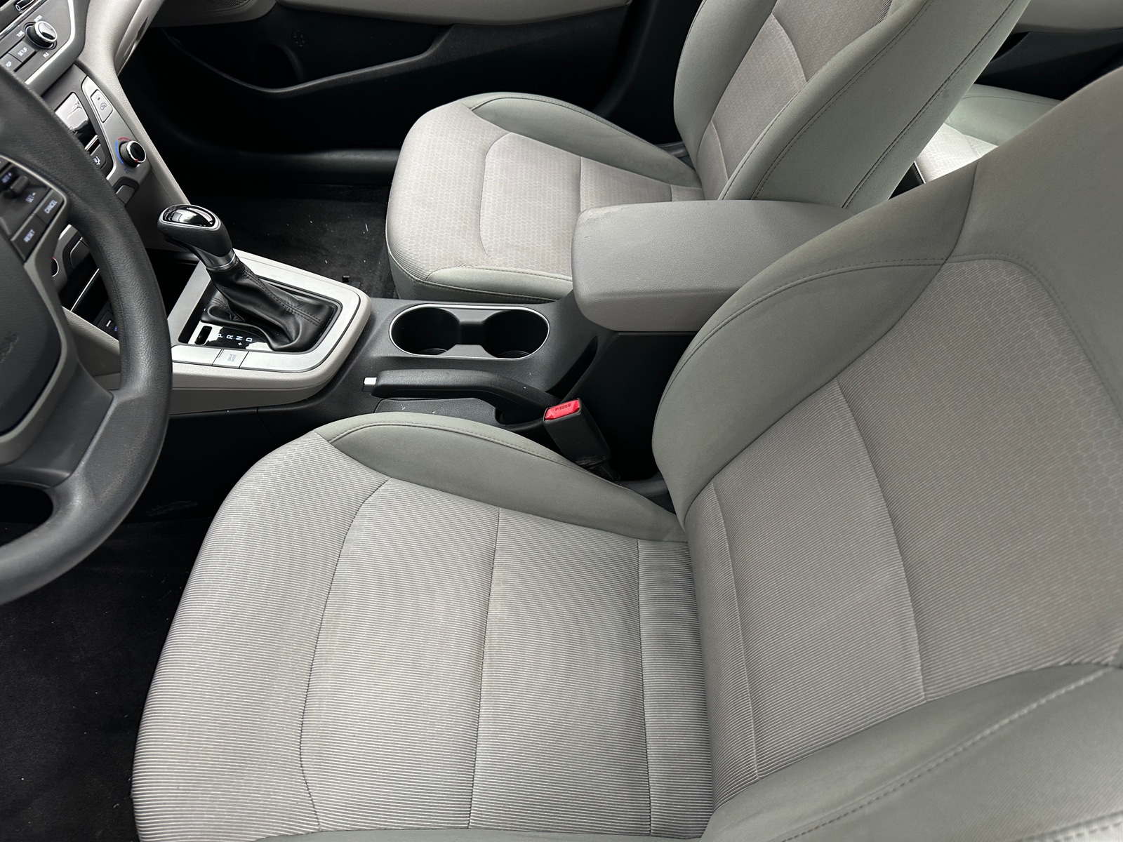 Thumbnail: 2017 Hyundai Elantra - 2