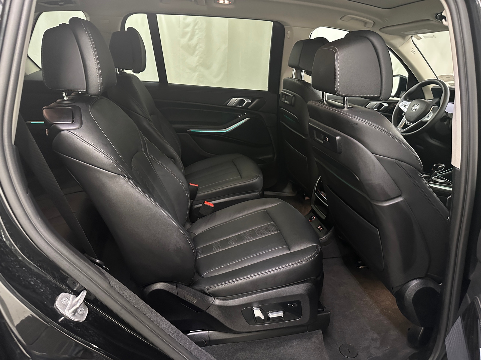 Thumbnail: 2022 BMW X7 - 5