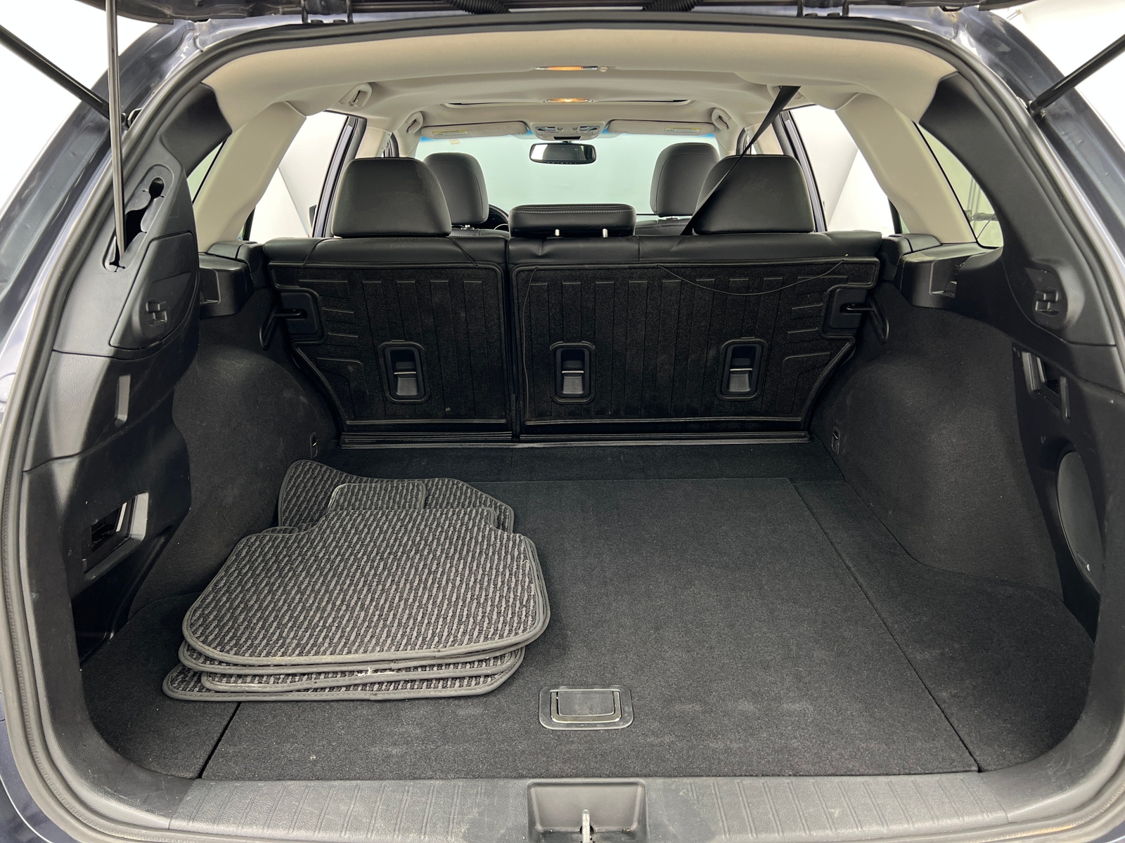 Thumbnail: 2016 Subaru Outback - 6