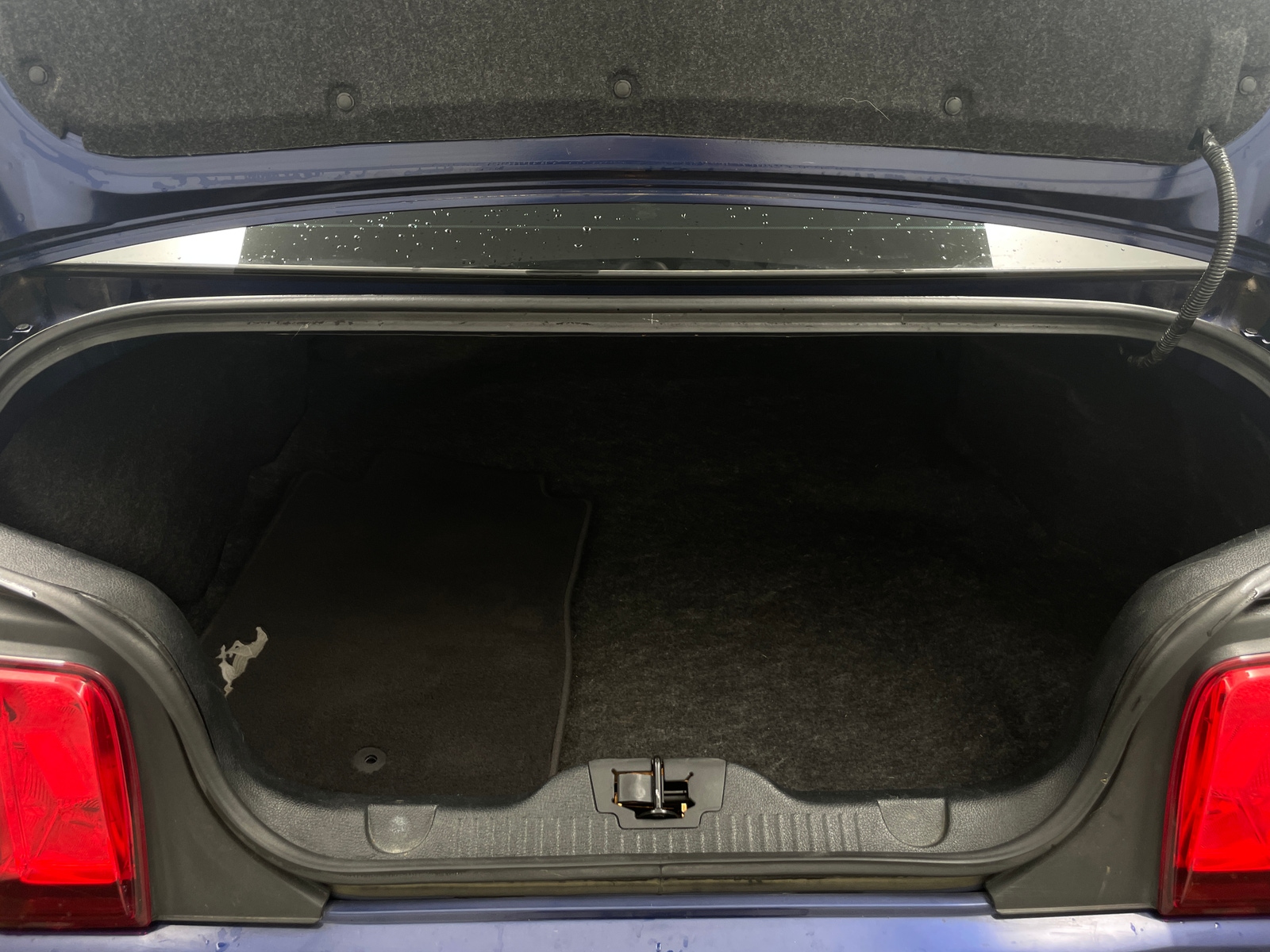 Thumbnail: 2012 Ford Mustang - 4