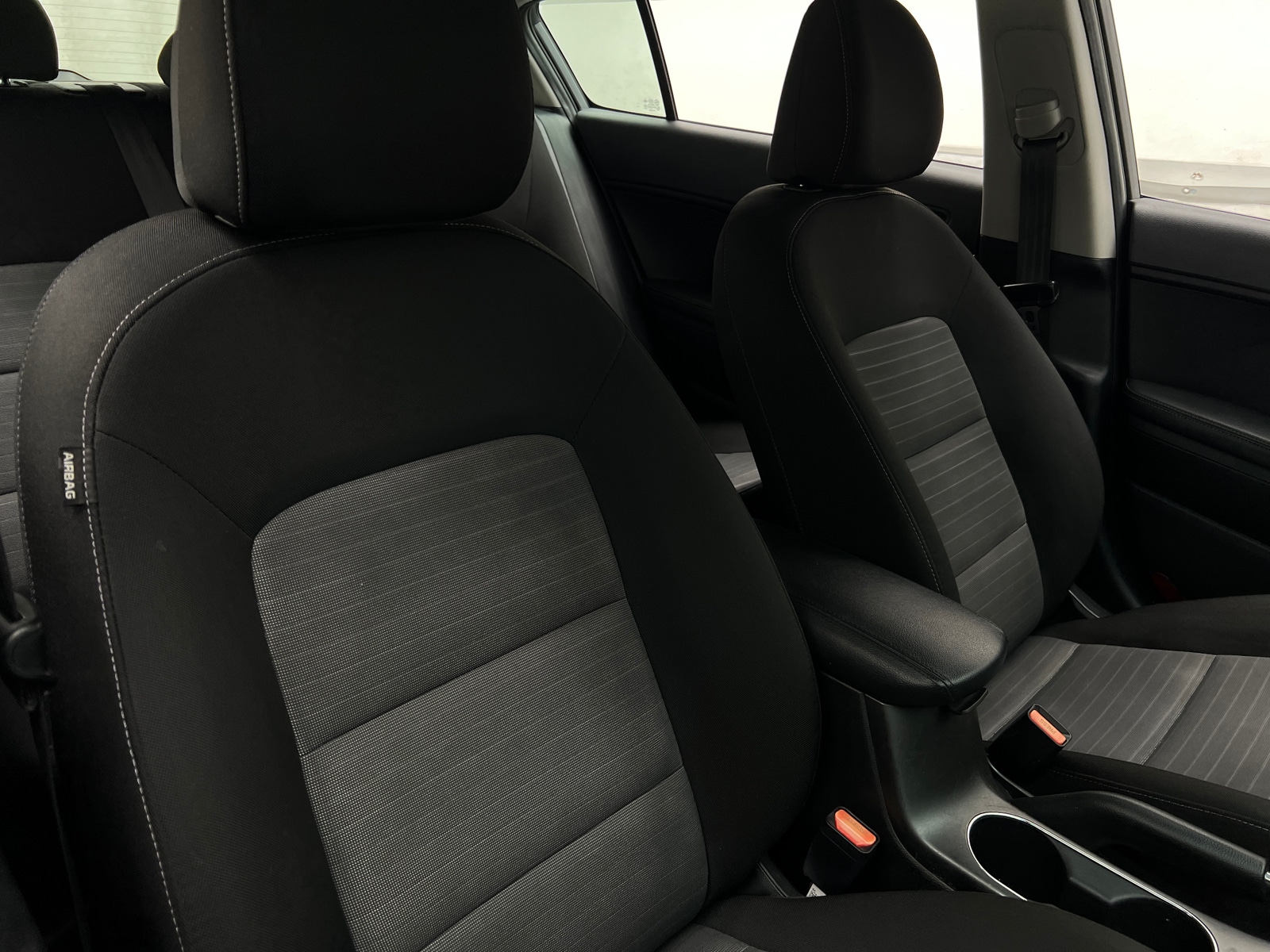Thumbnail: 2015 Kia Forte - 2