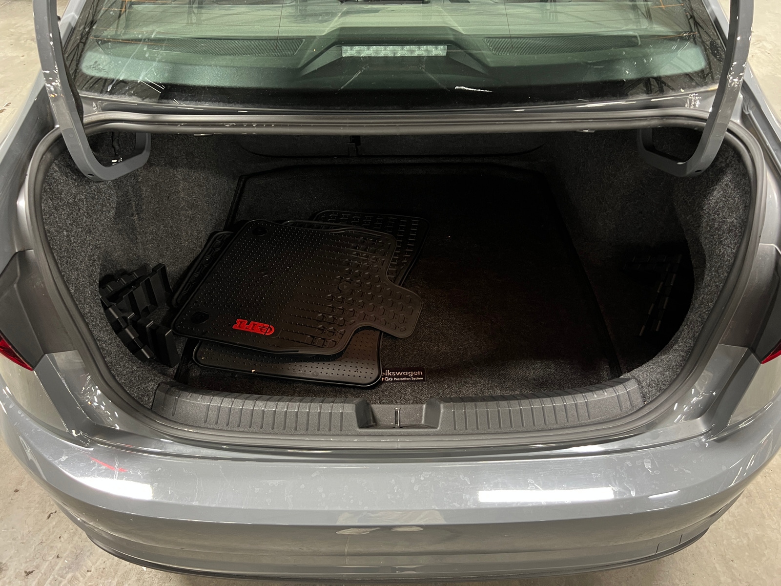 Thumbnail: 2021 Volkswagen Jetta - 6