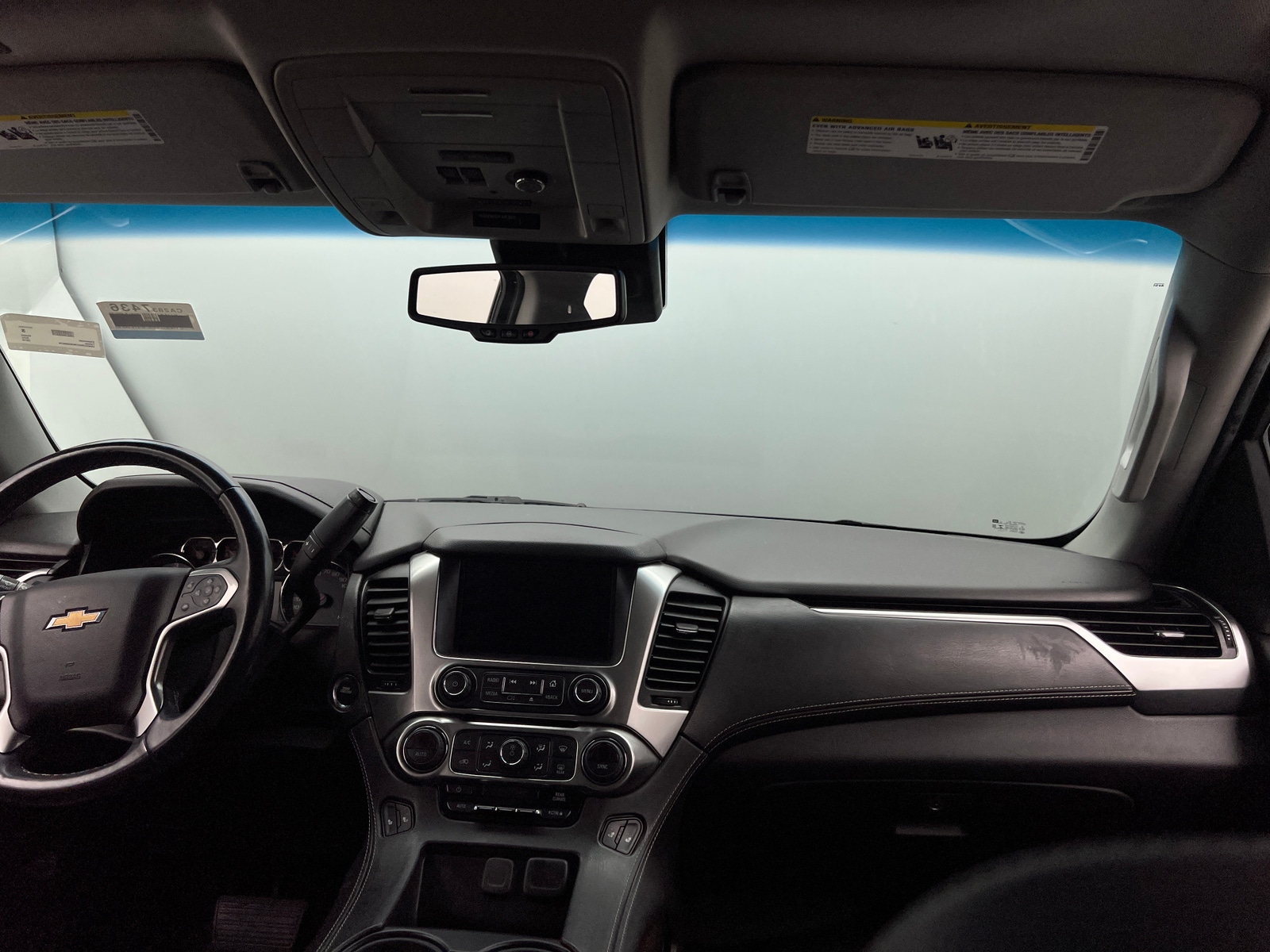 Thumbnail: 2019 Chevrolet Tahoe - 2