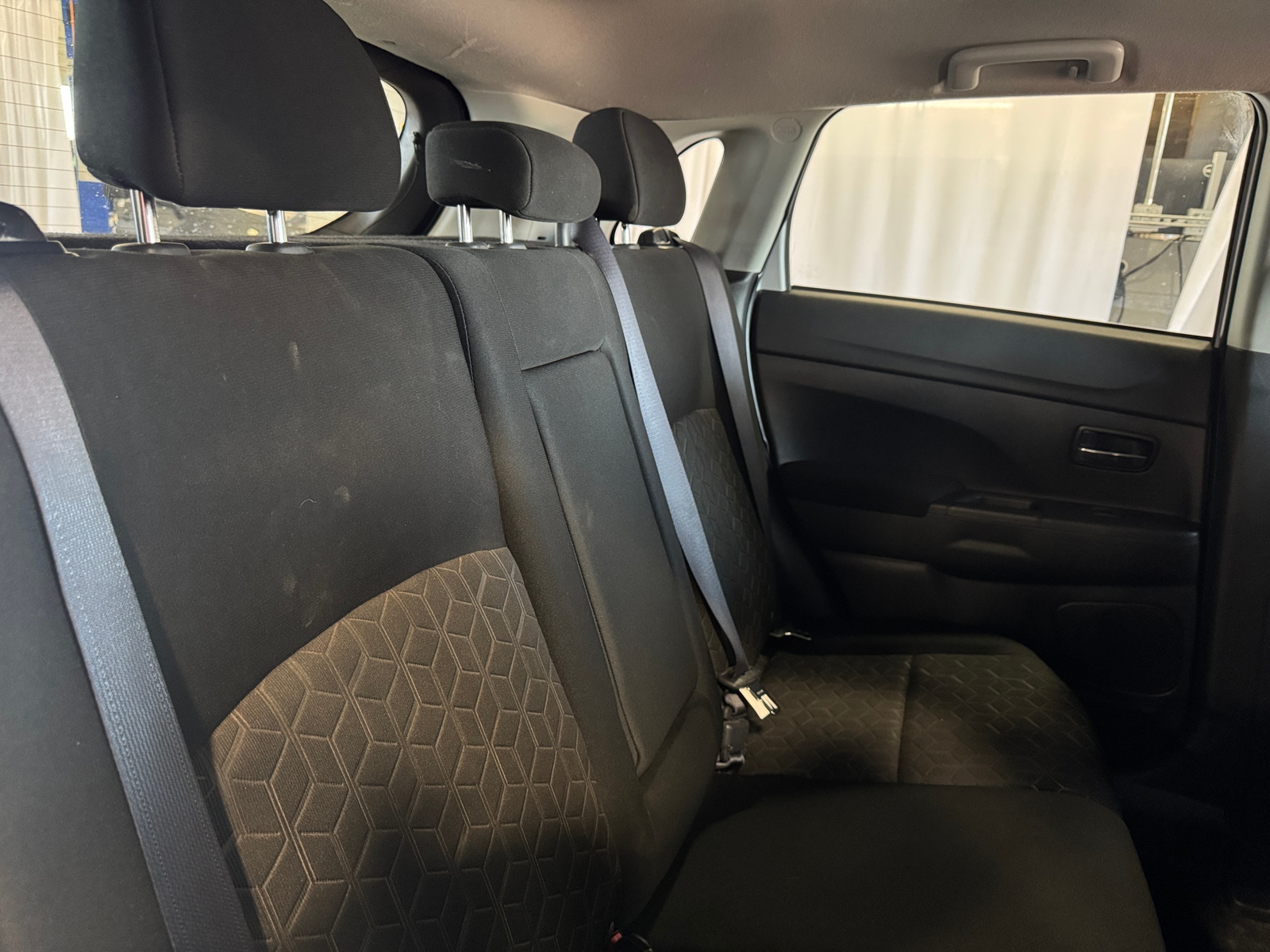Thumbnail: 2022 Mitsubishi Outlander Sport - 6