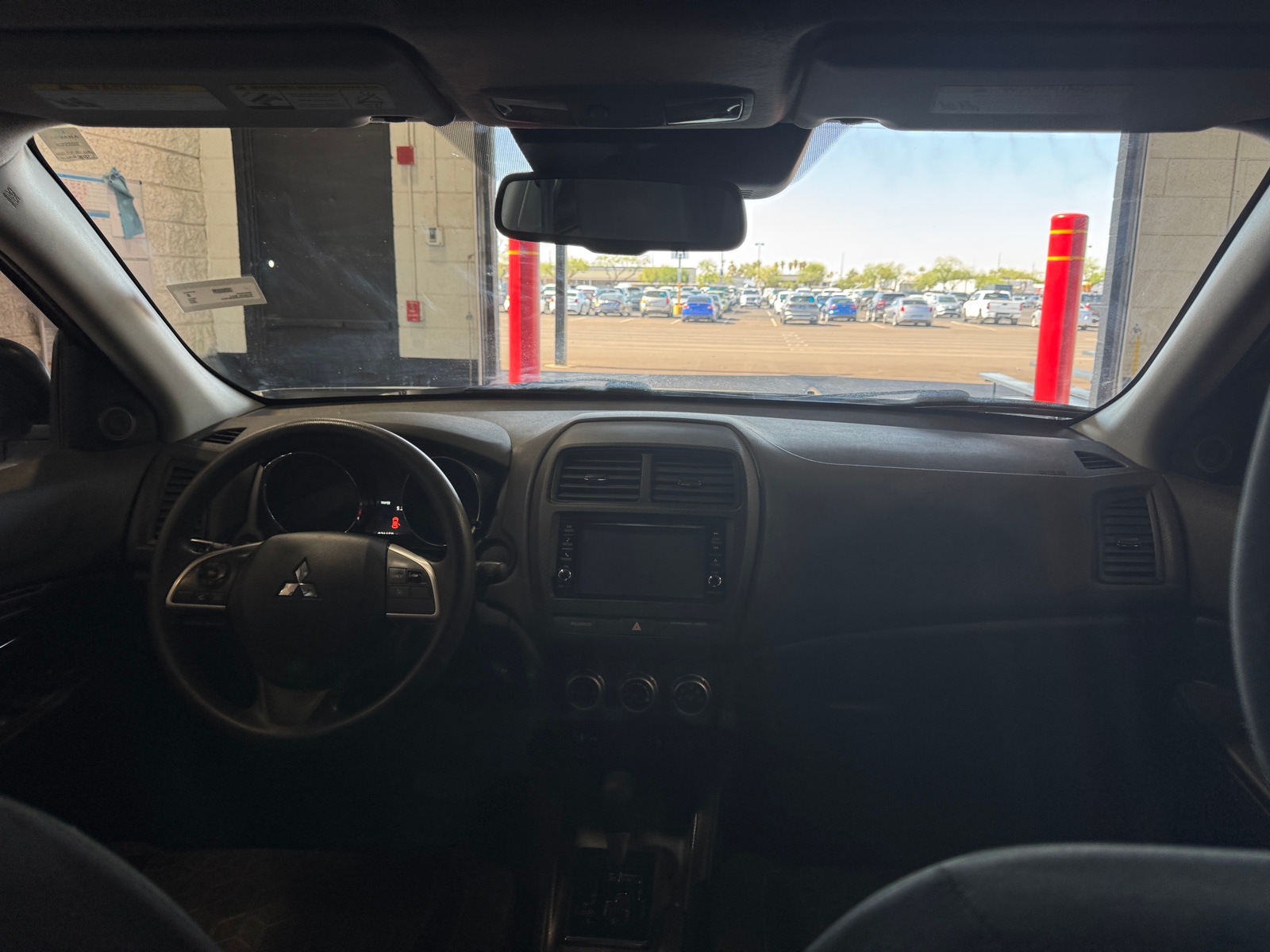 Thumbnail: 2022 Mitsubishi Outlander Sport - 3