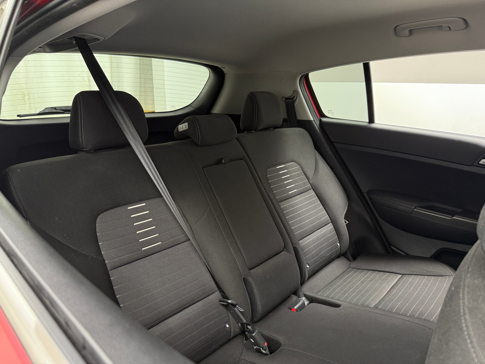 Thumbnail: 2018 Kia Sportage - 6