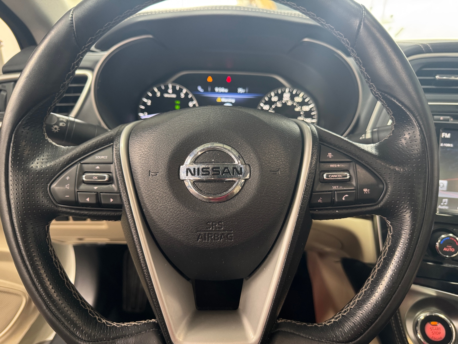 Thumbnail: 2017 Nissan Maxima - 4